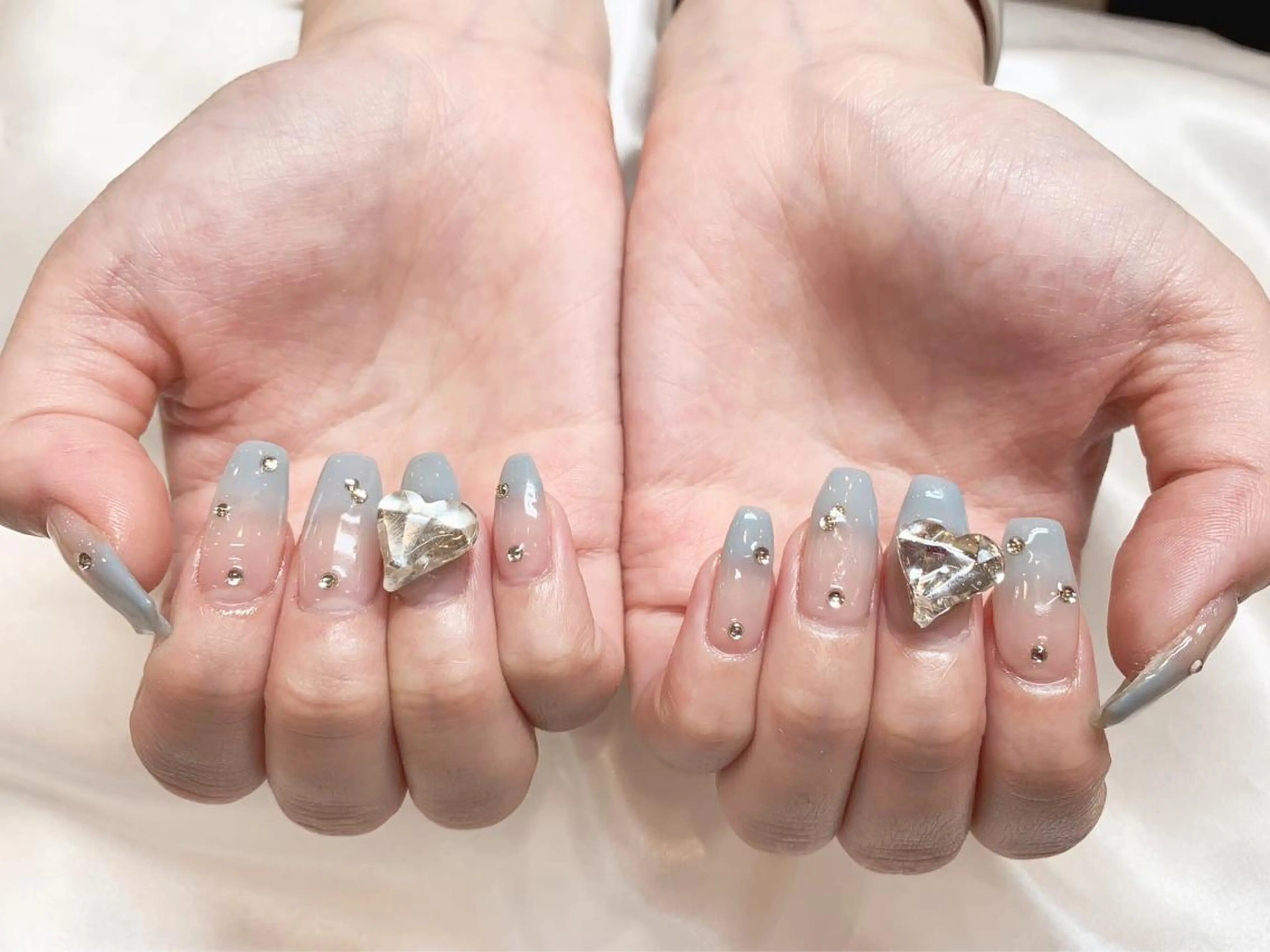 ネイル Ui_Amor (パラジェル)のネイルデザイン