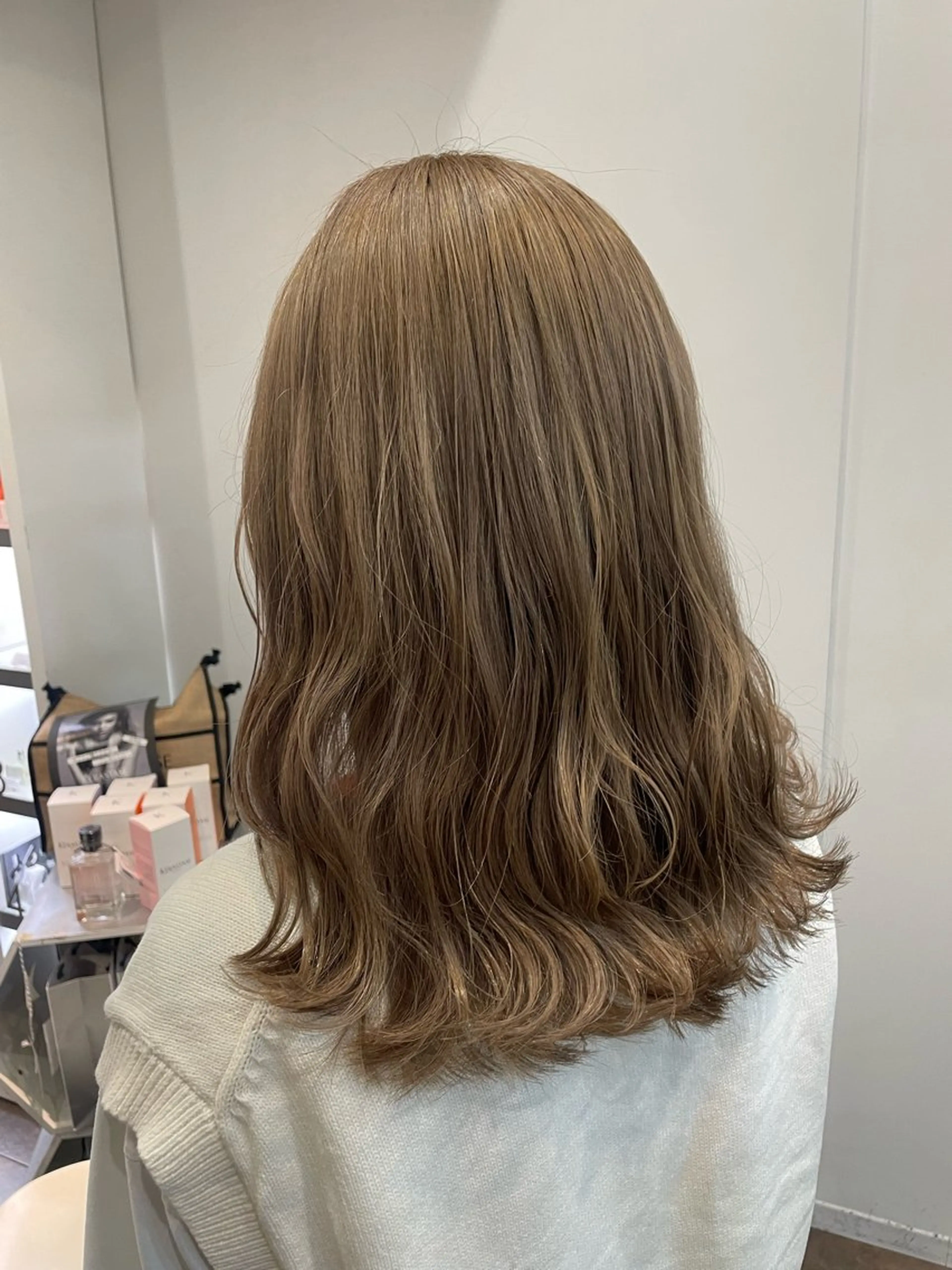 ロング キルンサンピアン所属・ナチュラルカラー 児玉優香のヘアスタイル