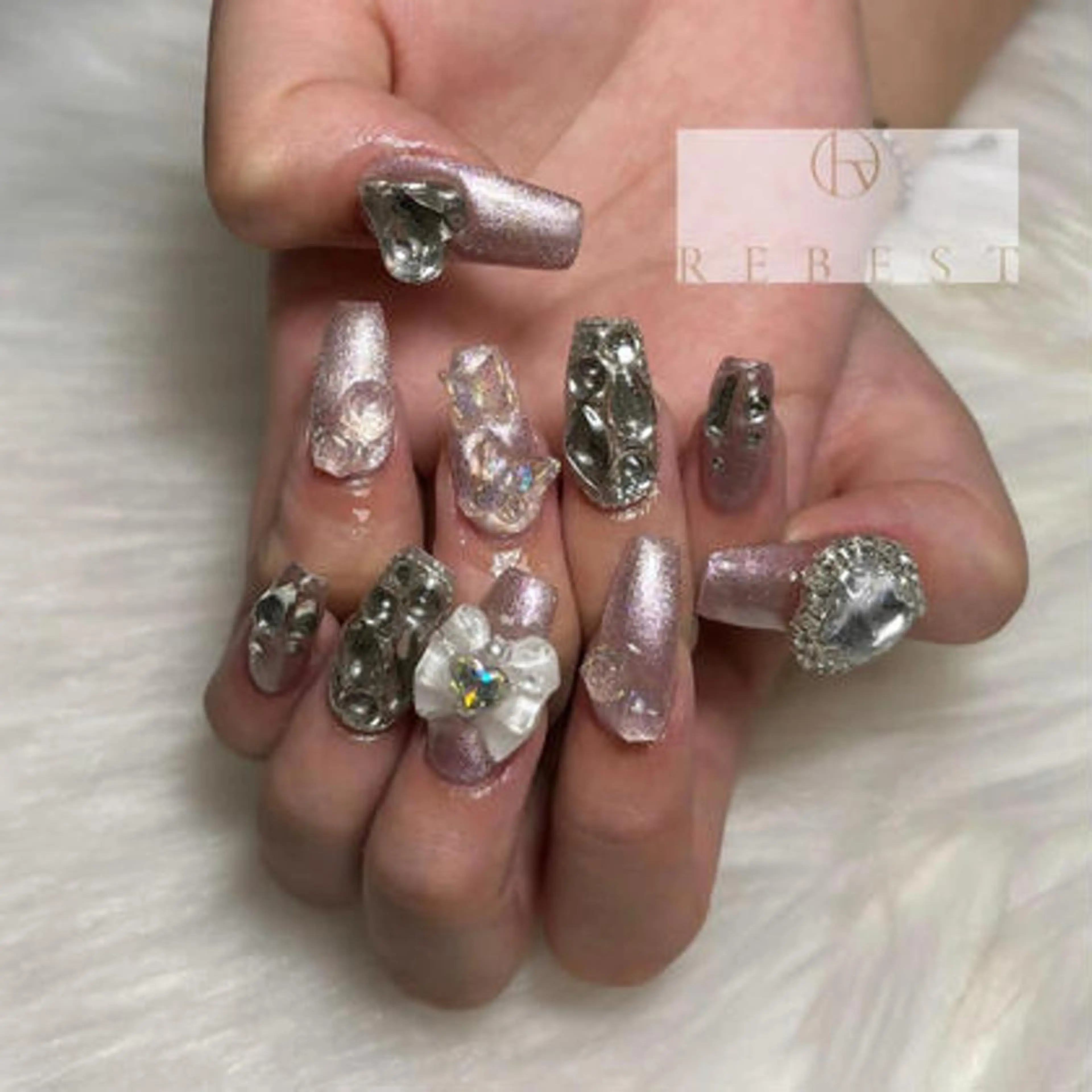 ネイル -Rebest- NAIL心斎橋店💎のネイルデザイン