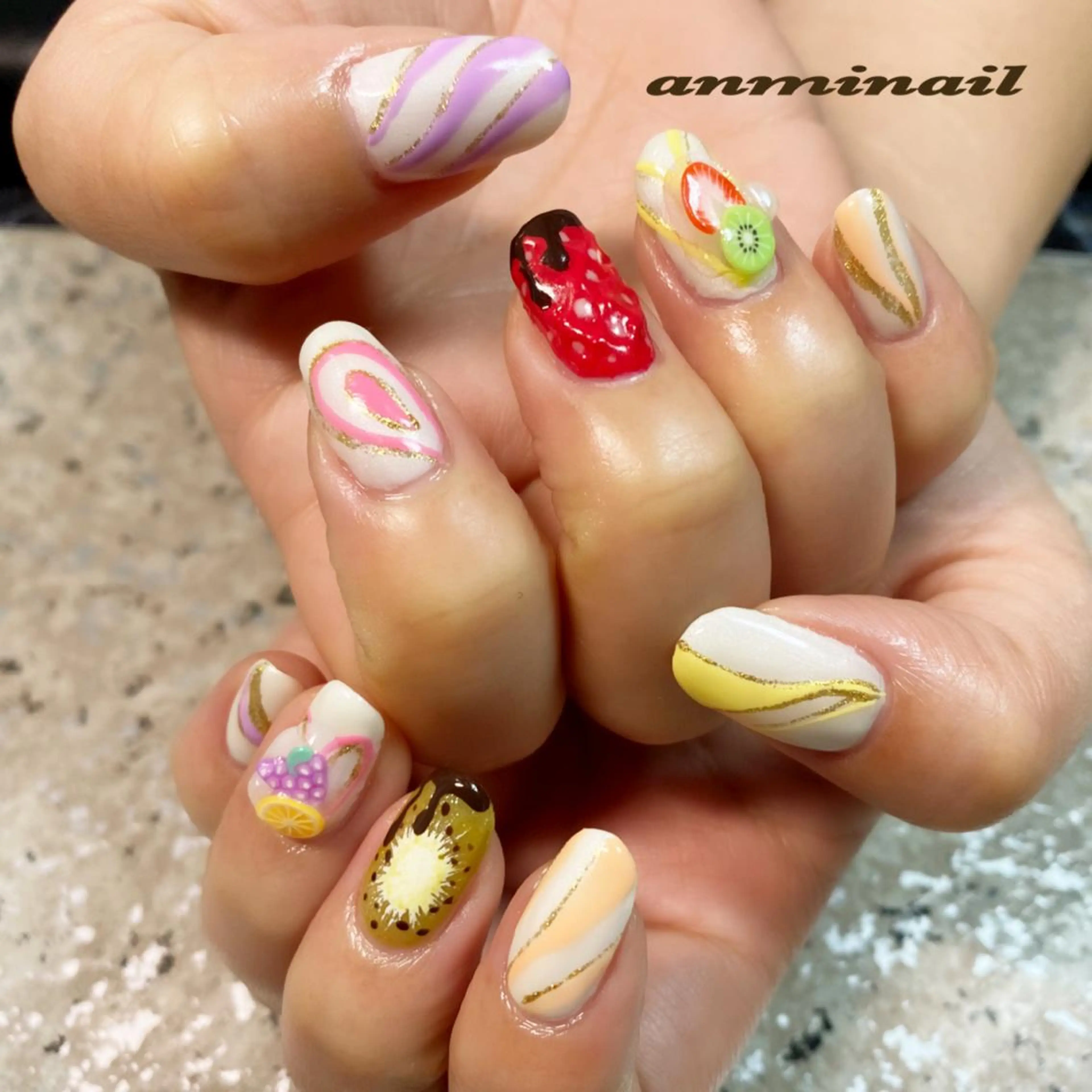 ネイル 野宮 和美のネイルデザイン