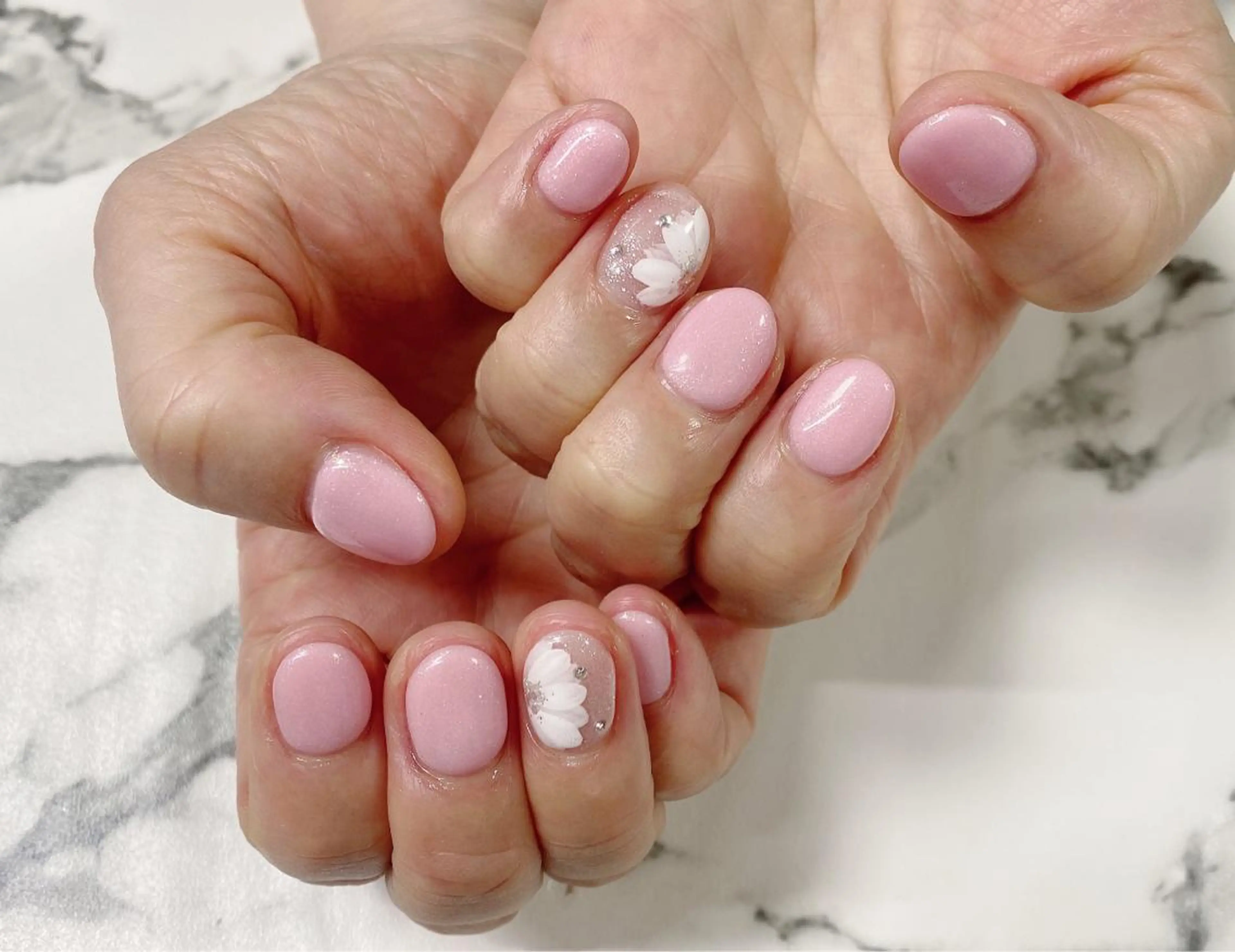 ロング カラー ネイル Q Free nailsのネイルデザイン