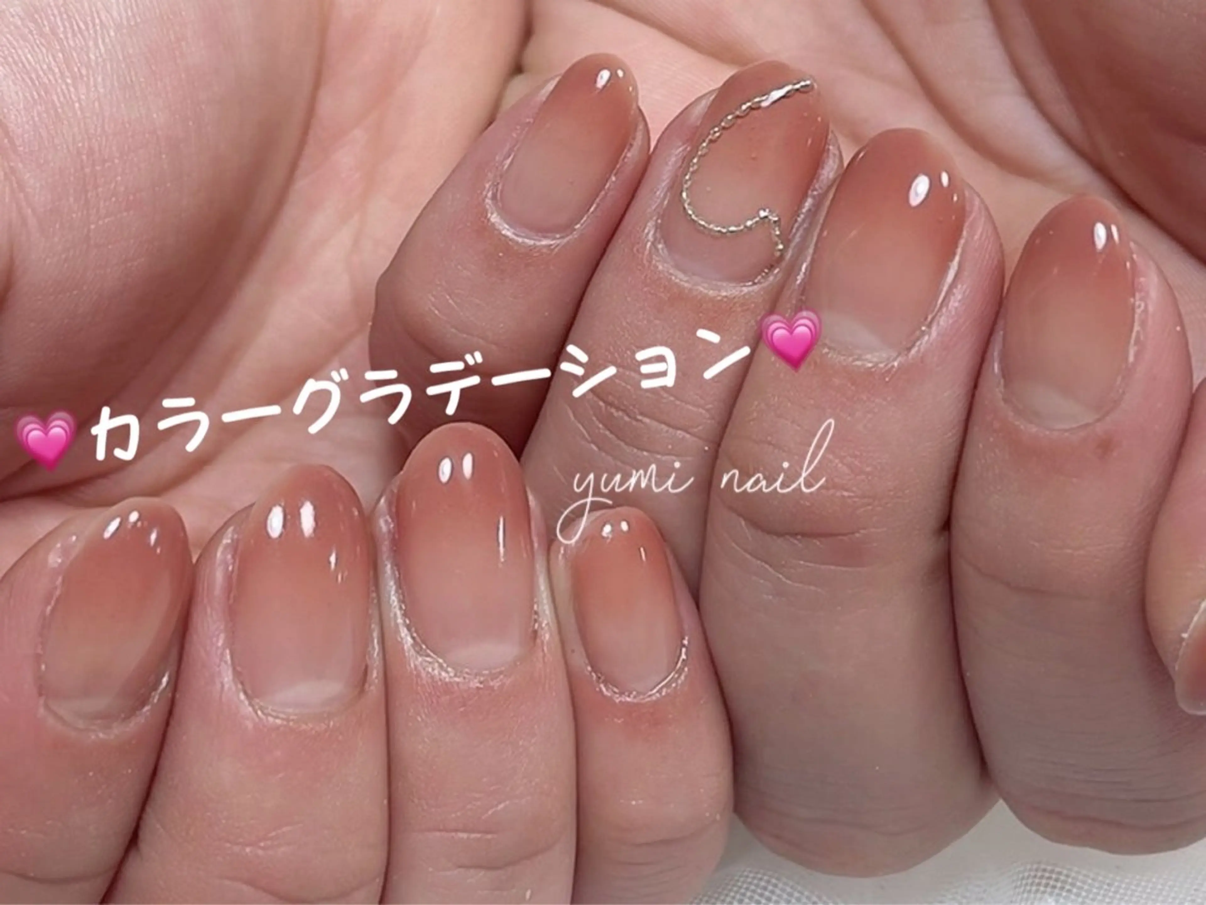 ネイル 𝐲𝐮𝐦𝐢🎀 長さ出しデザイン専門のネイルデザイン