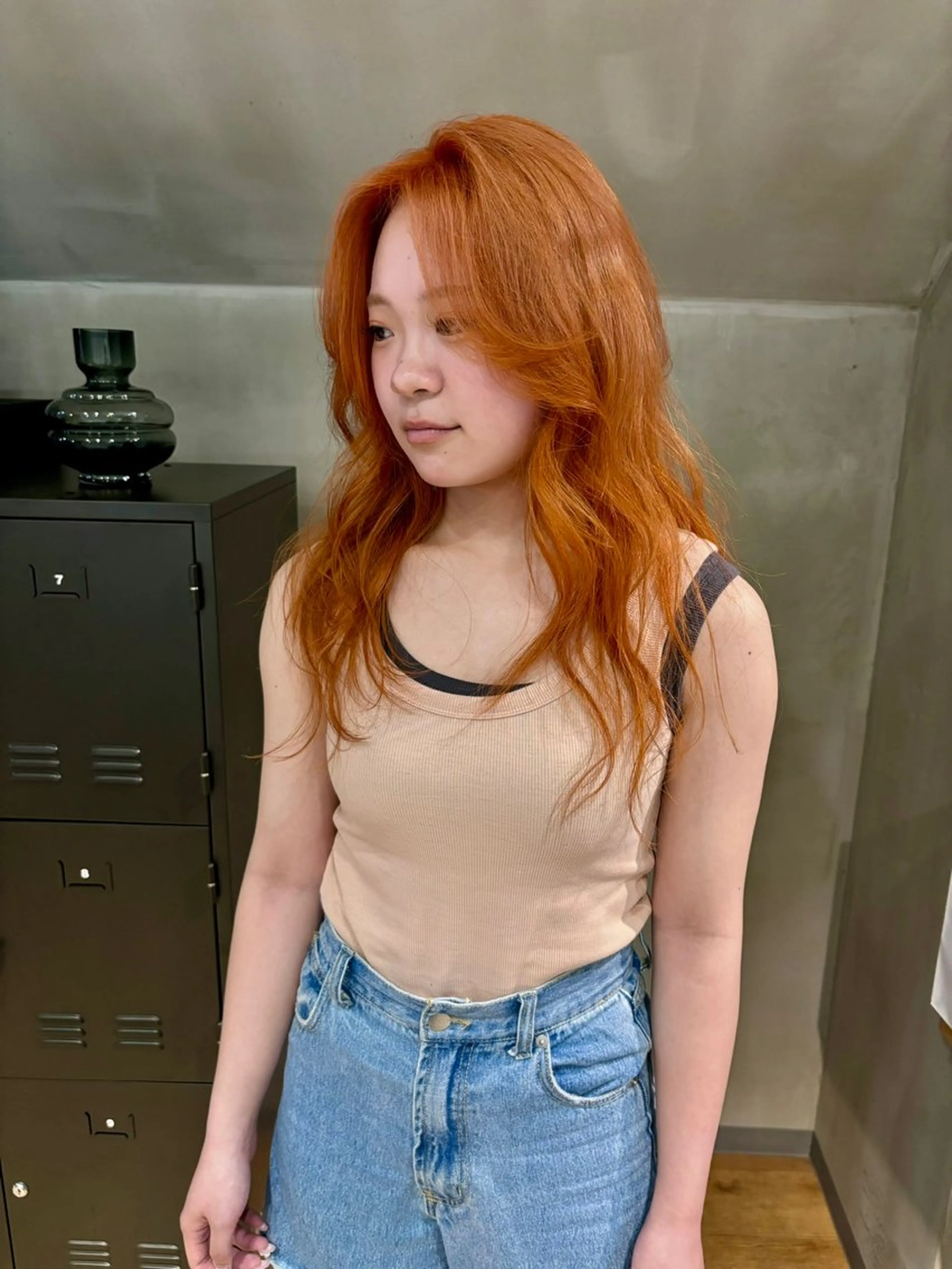 ロング カラー ハイトーンカラー Nikiita/ shionのヘアスタイル