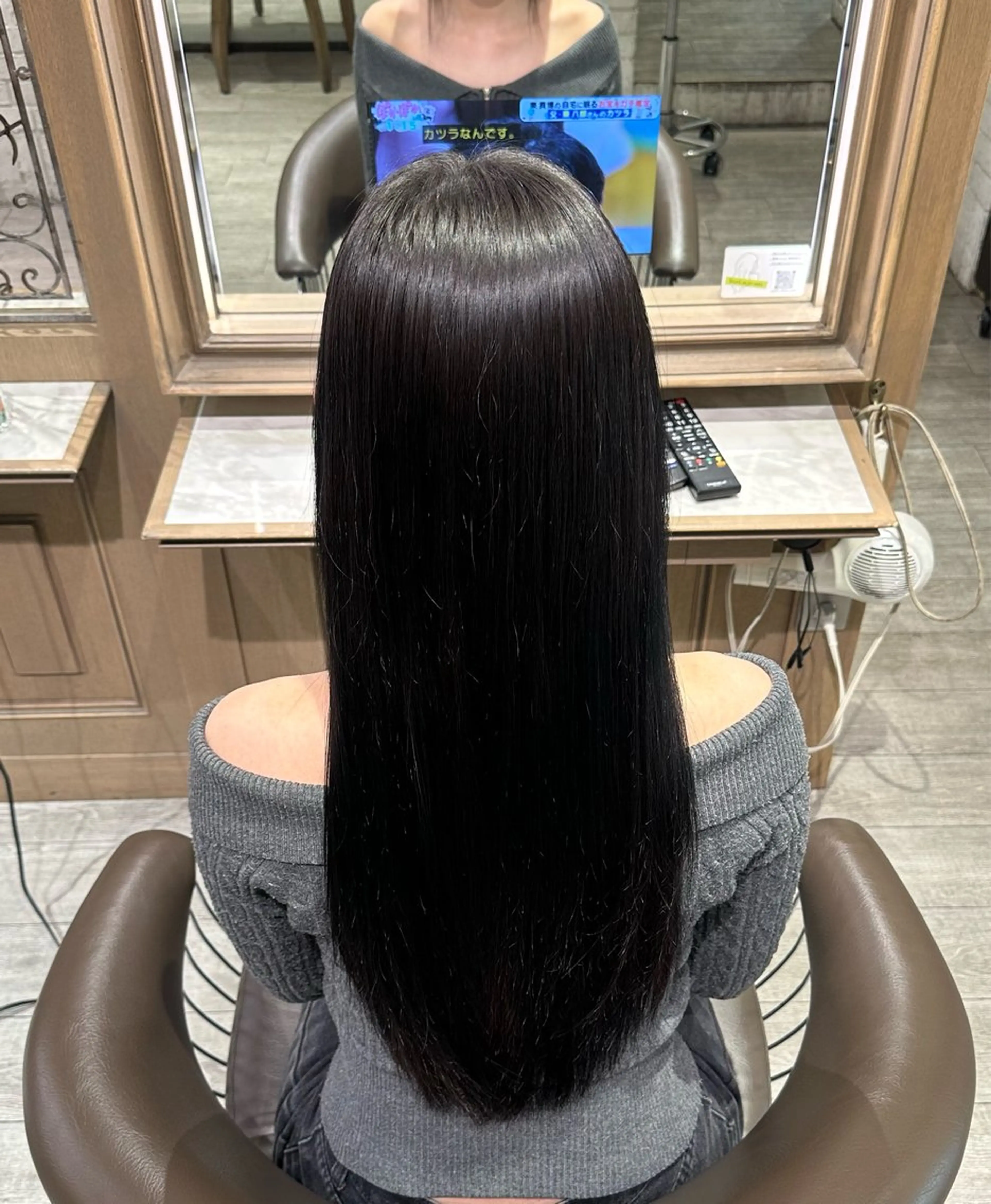 ロング 徳平 優衣のヘアスタイル