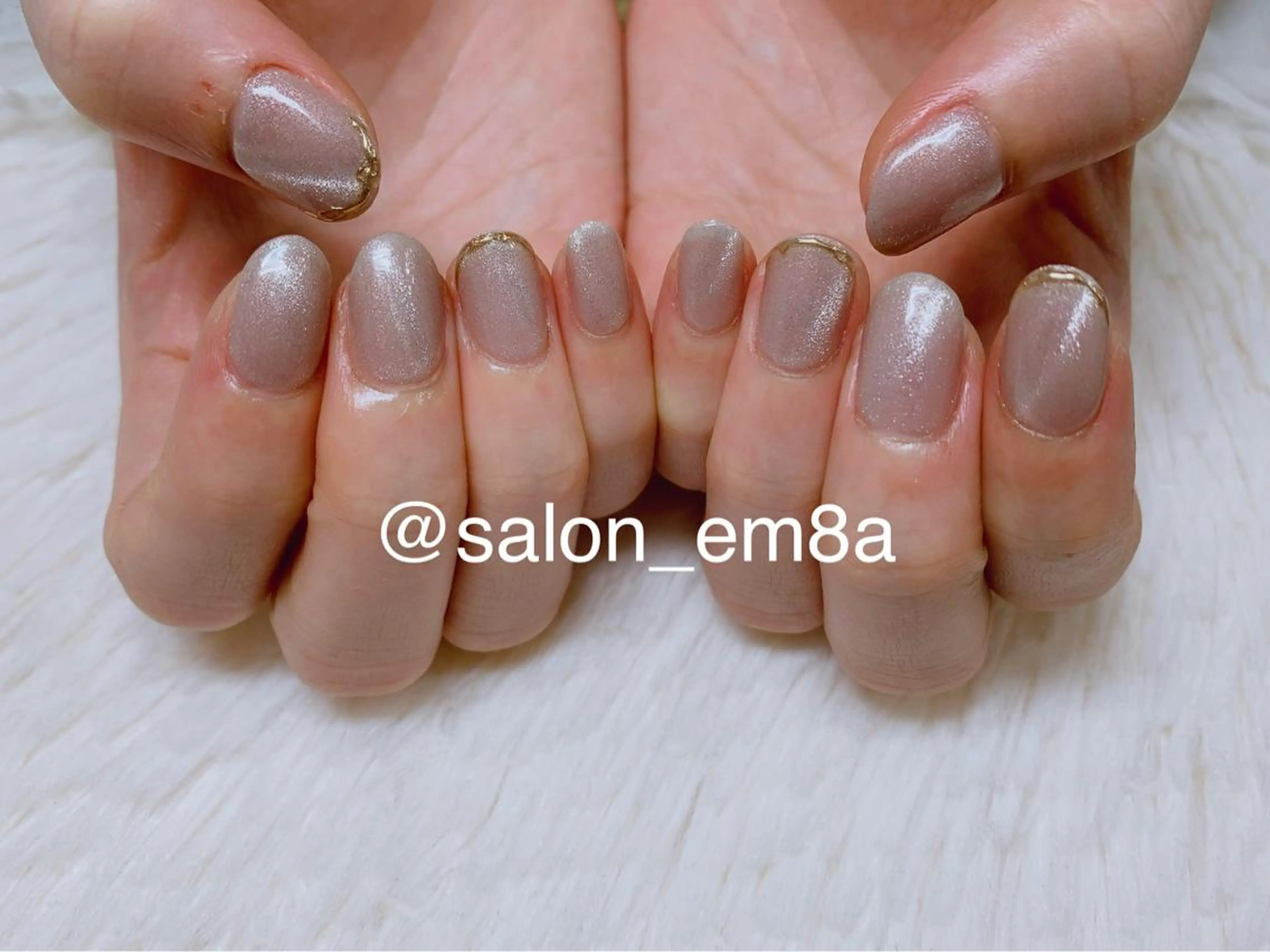 ネイル マグネットネイル ハンドネイル salon EM&A emiのネイルデザイン