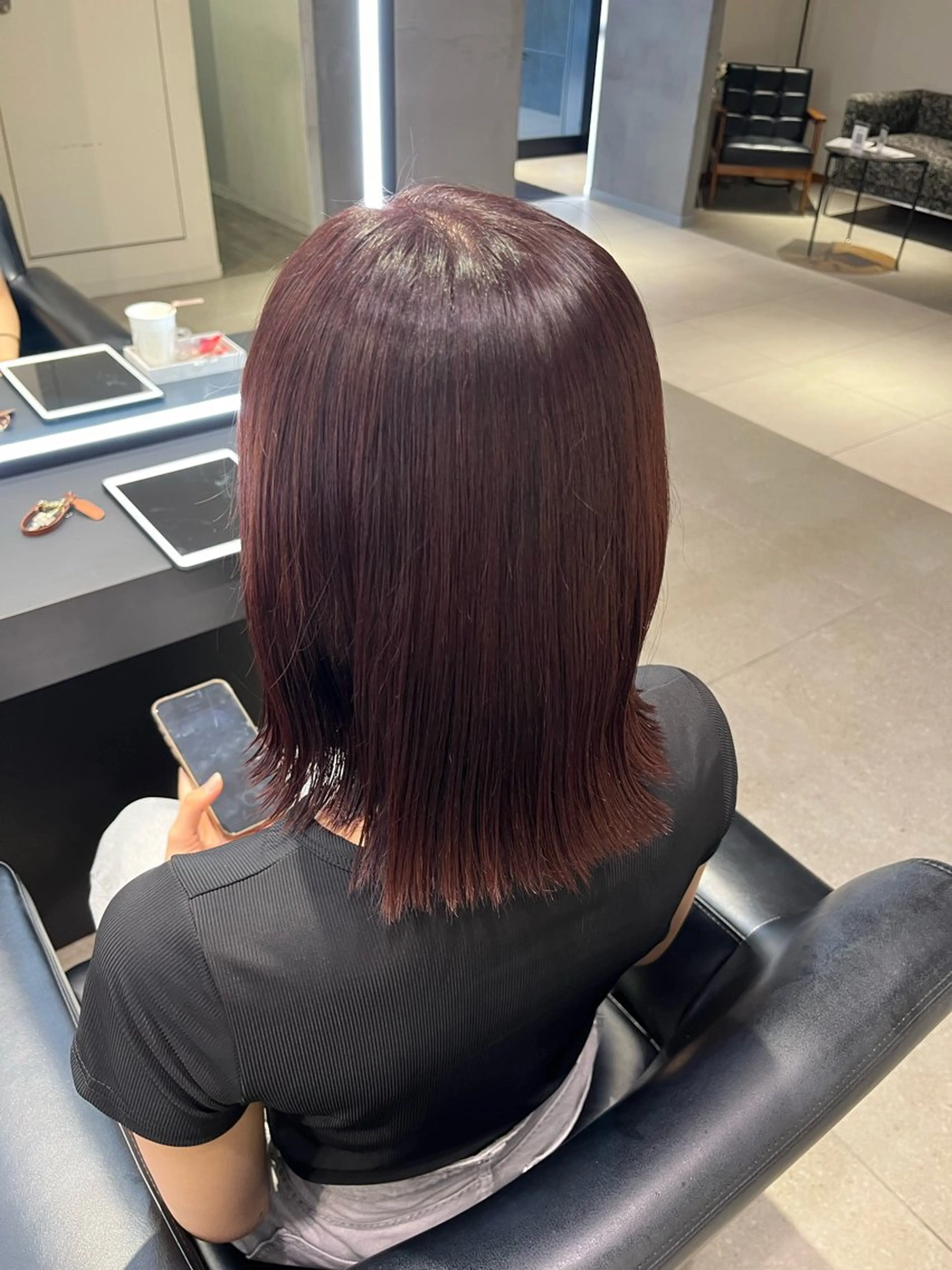 ミディアム カラー KAREN（ému） 伏見/カットモデルのヘアスタイル