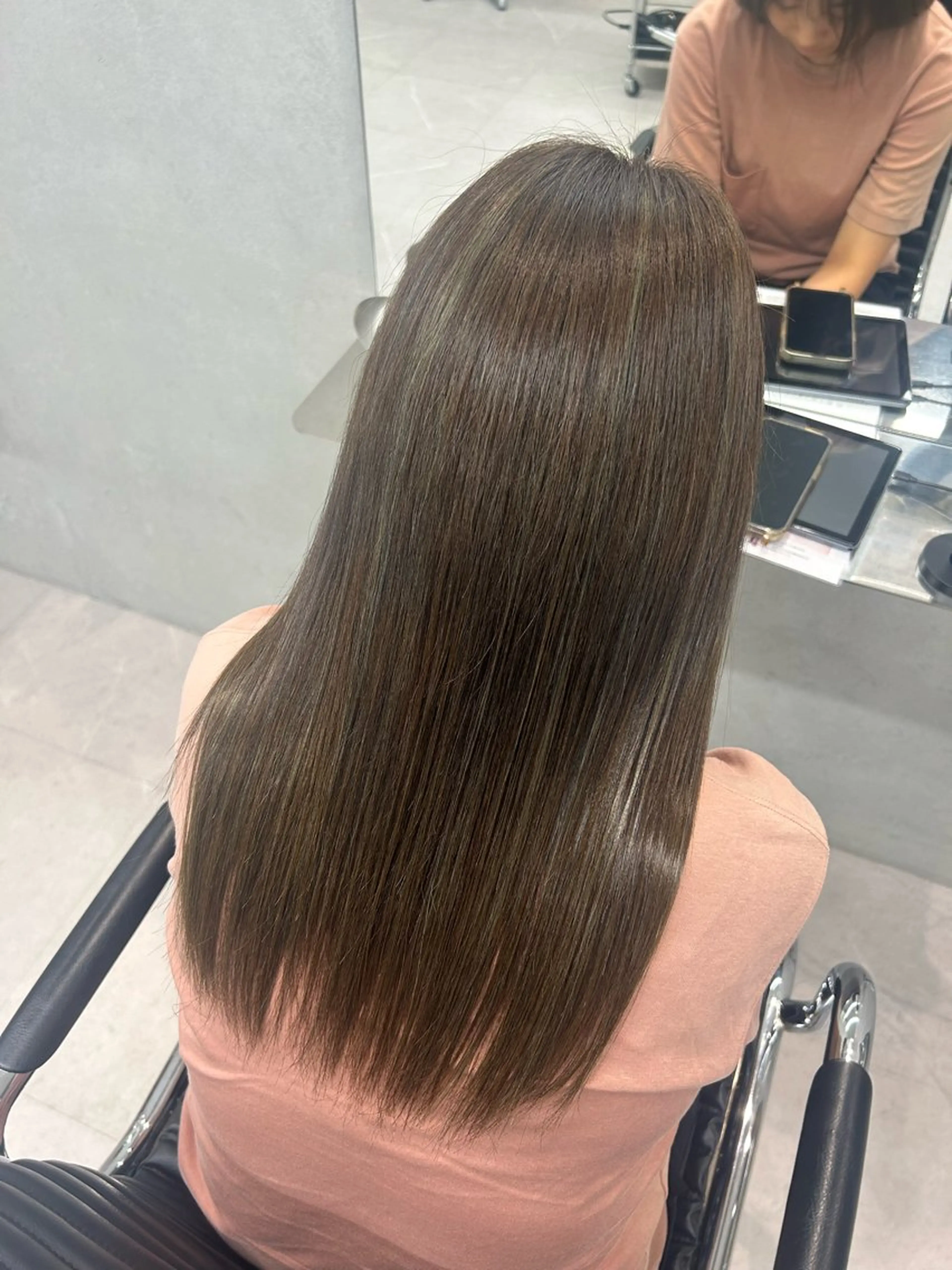 ロング ハイライト 髪質改善 IO イオリのヘアスタイル