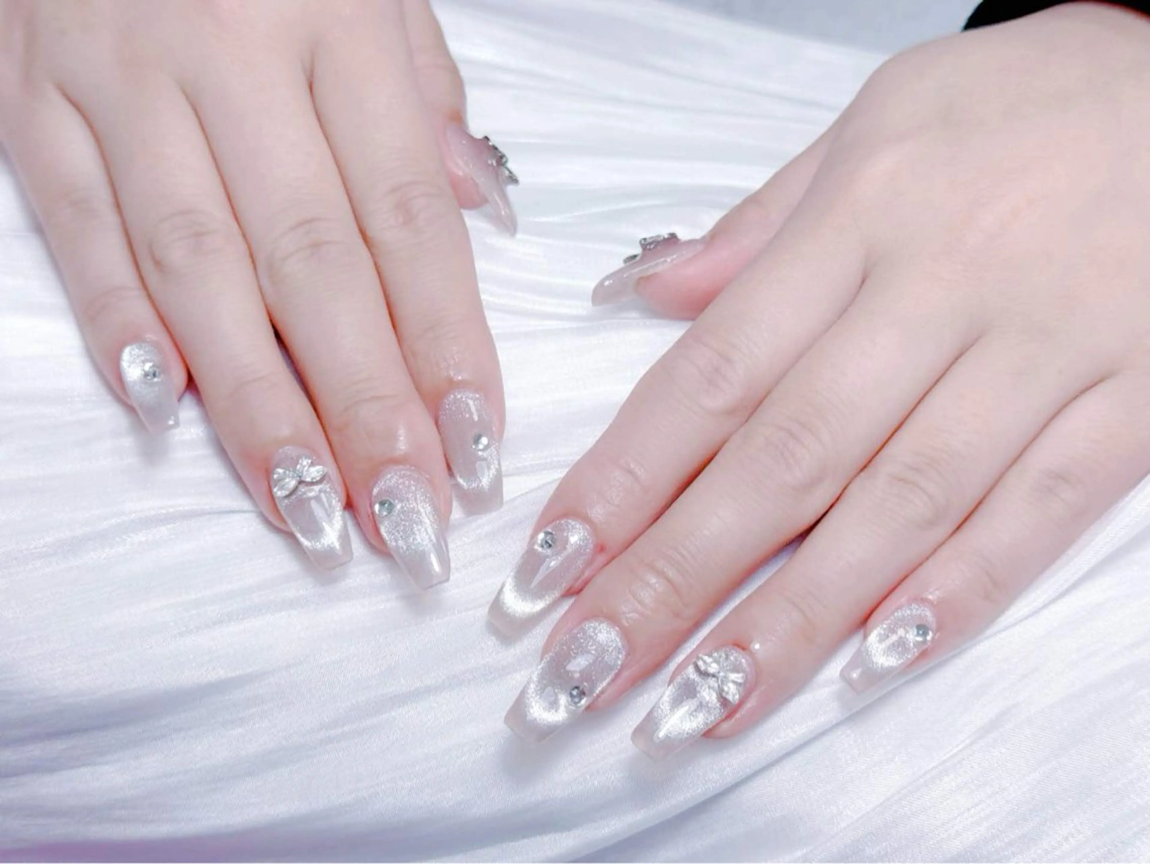 ネイル 小島 千尋のネイルデザイン