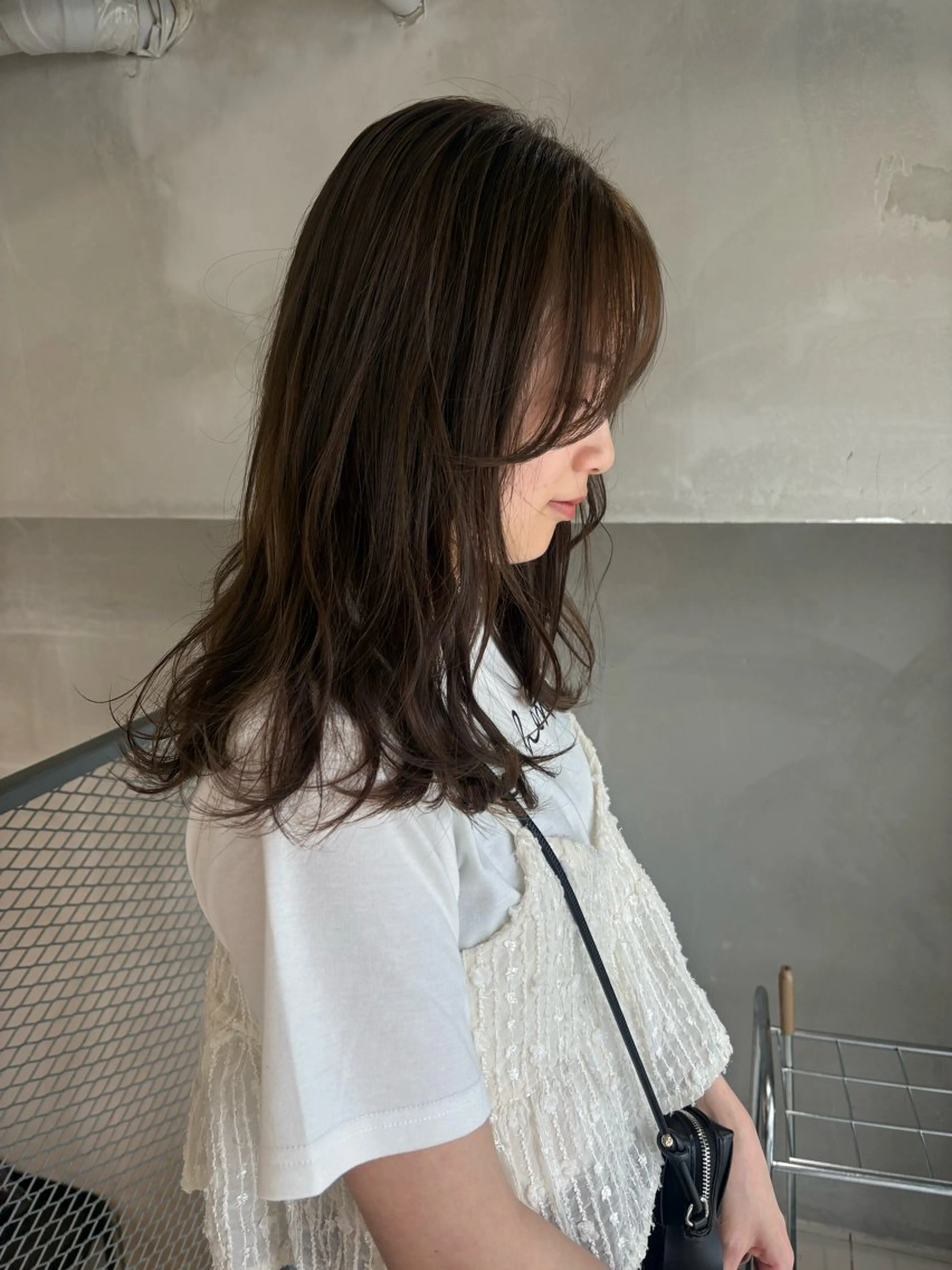 ミディアム カラー 透明感カラー グレージュ カット ヘアカラー トリートメント 透明感カラー🫧 nanohaのヘアスタイル