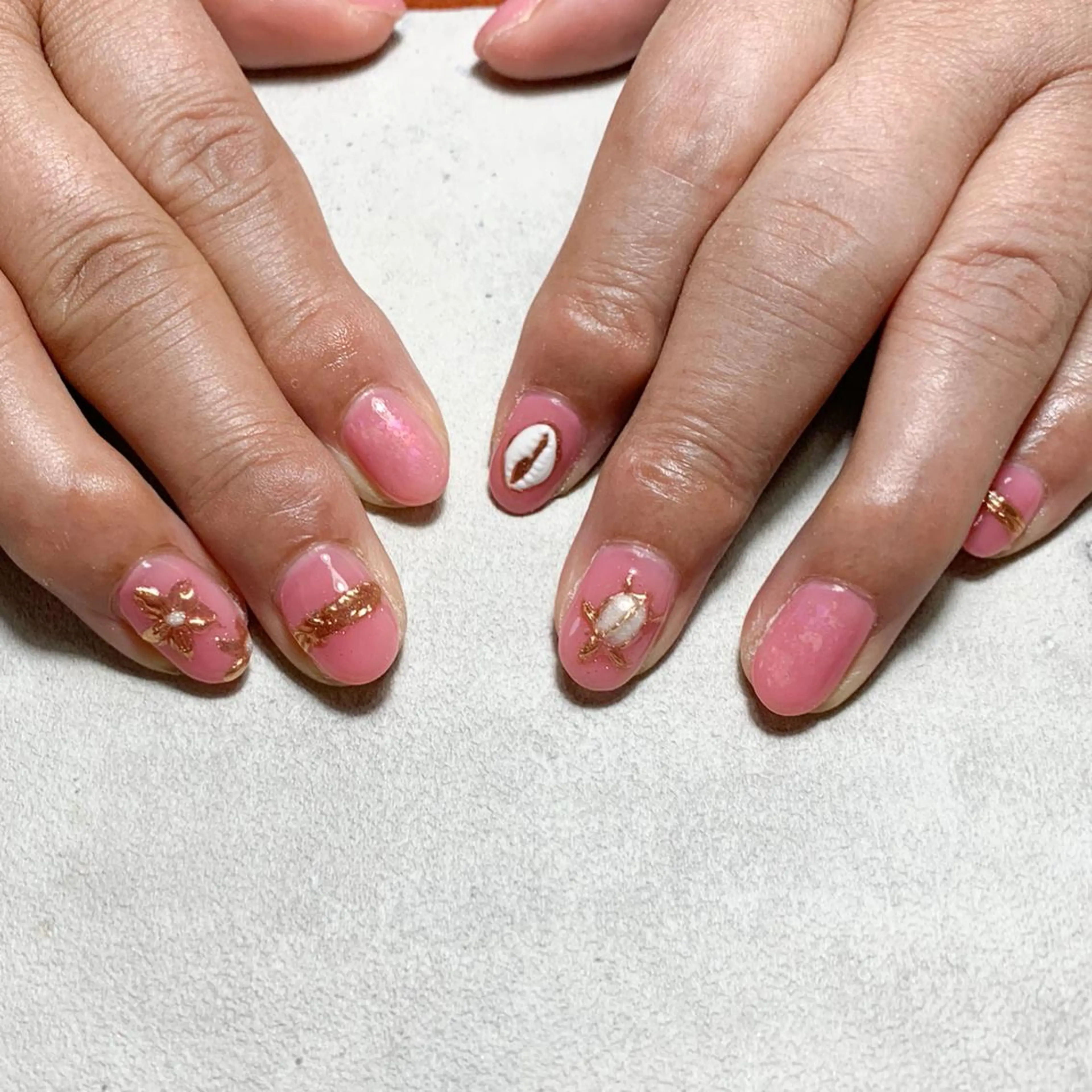 ネイル atelier　FIORITURA所属・FIORITURA aiのネイルデザイン