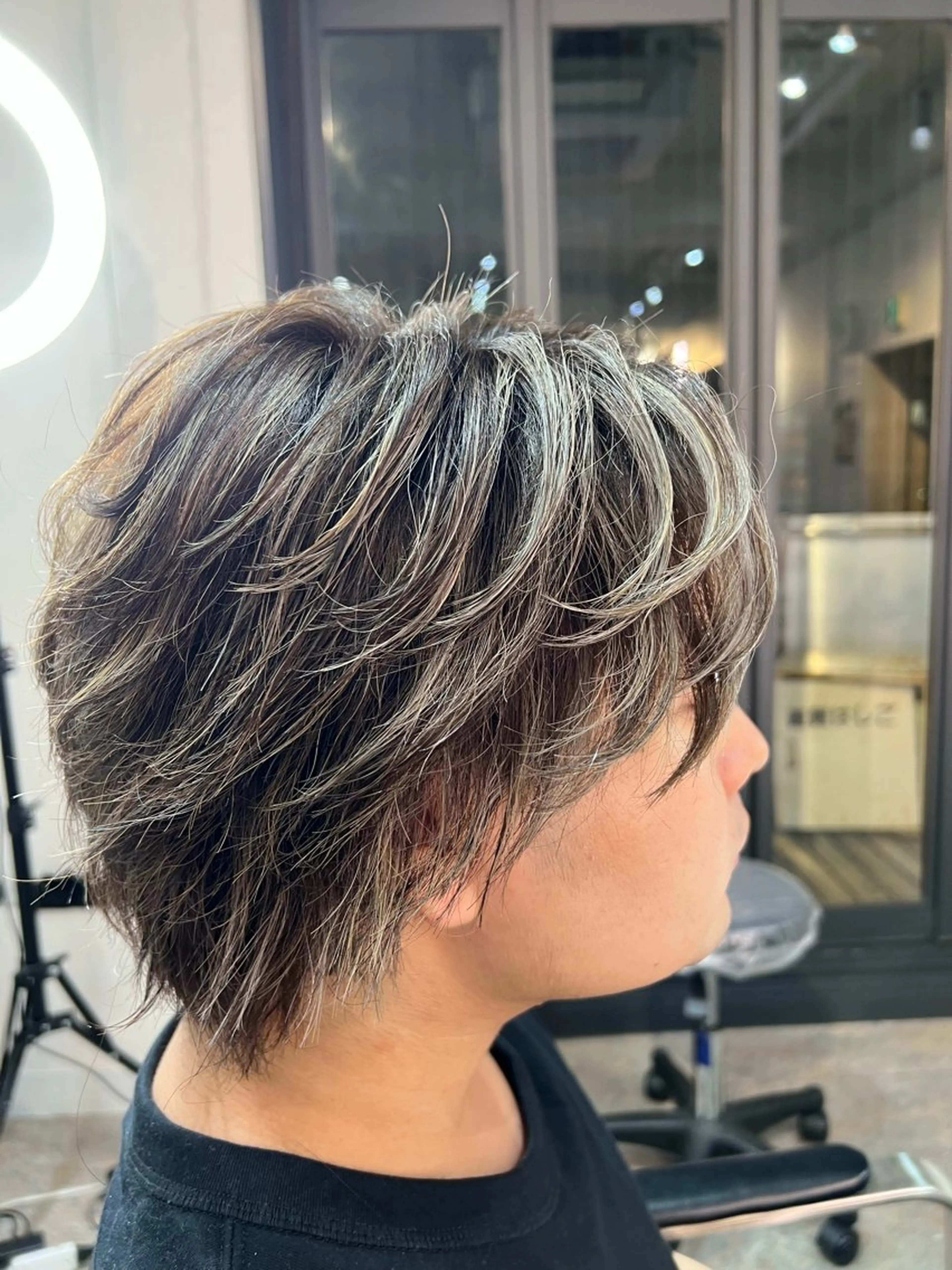 カラー メンズ カット ヘアカラー ハイライト白髪ぼかし 暖色ゆうき渋谷のヘアスタイル