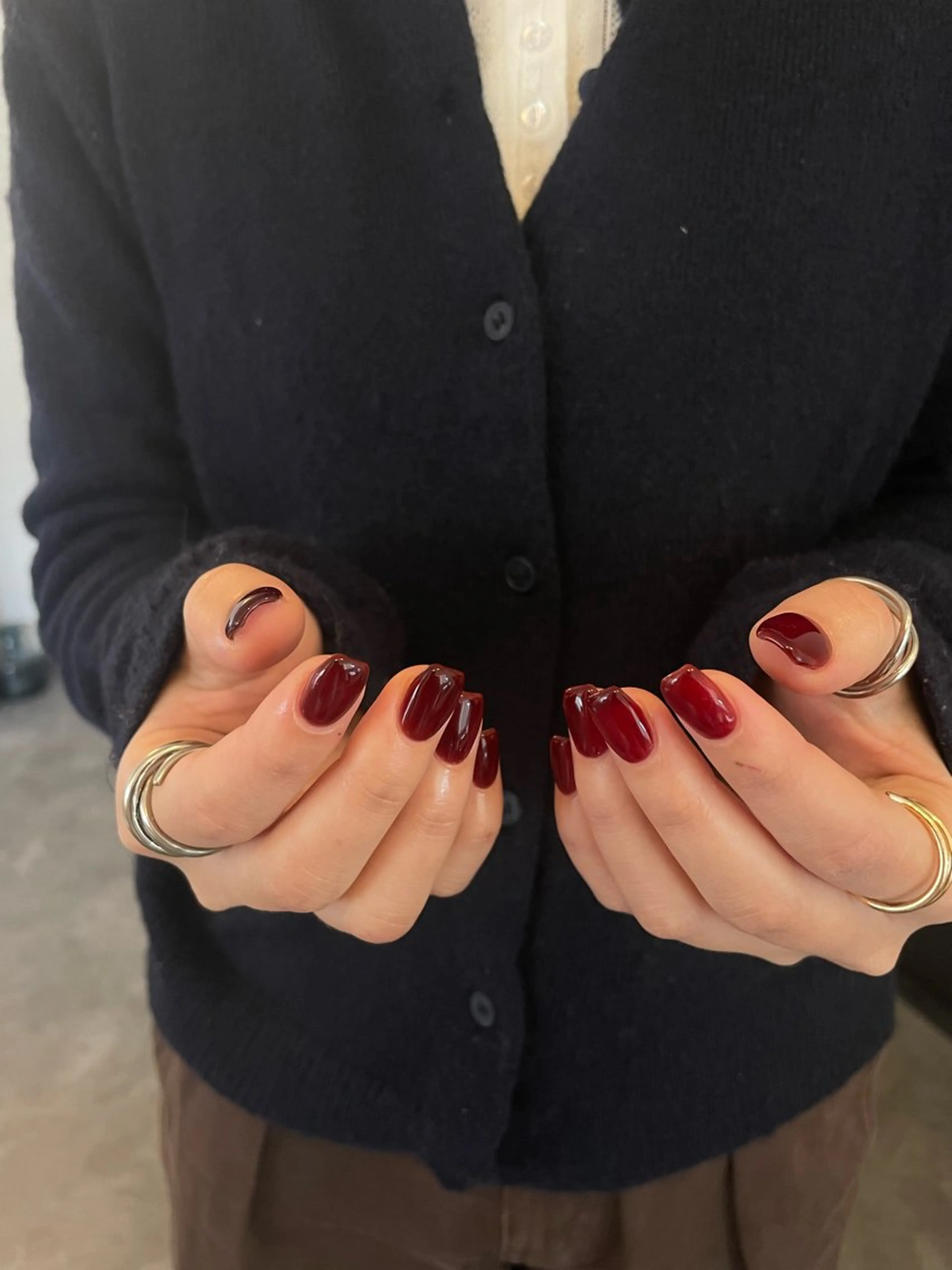 ネイル 赤色 ハンドネイル roof nailのネイルデザイン