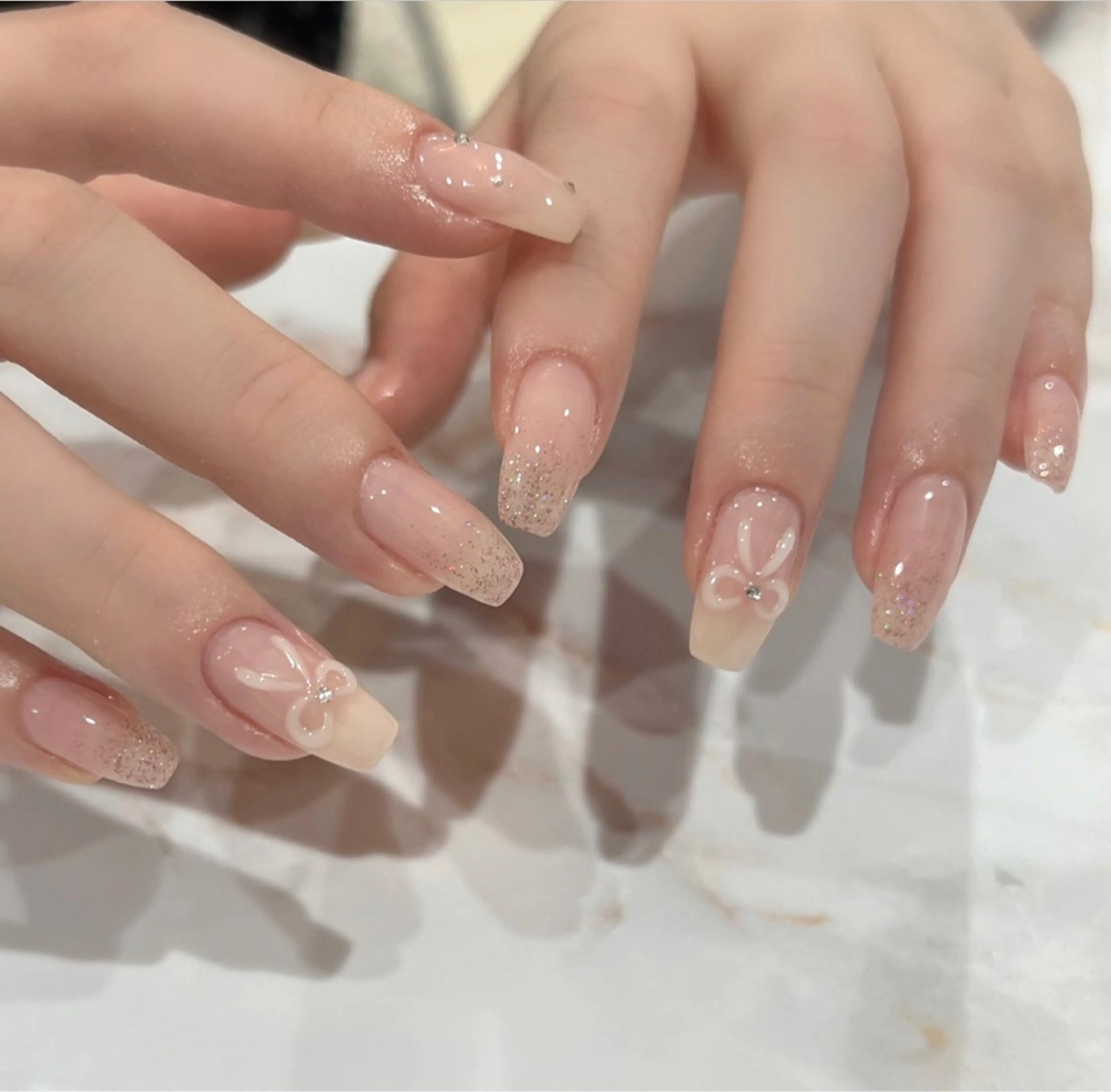 ネイル HIN NAILのネイルデザイン