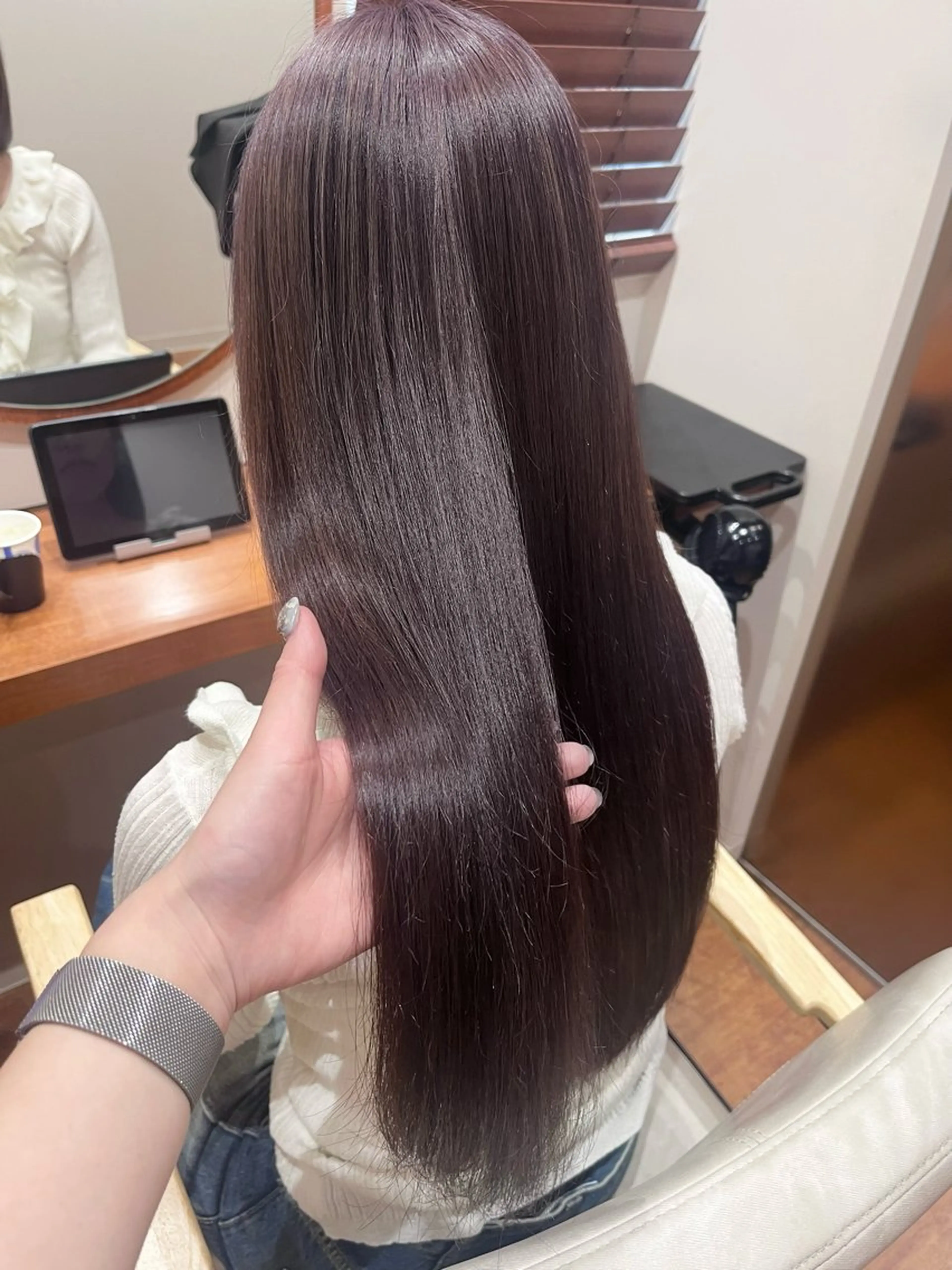 ロング カラー 透明感カラー グレージュ ラベンダーカラー ラベンダーグレージュ ラベンダーグレー カット ヘアカラー トリートメント ﾚｲﾔｰ🩵透明感 ೀユイ🌙のヘアスタイル