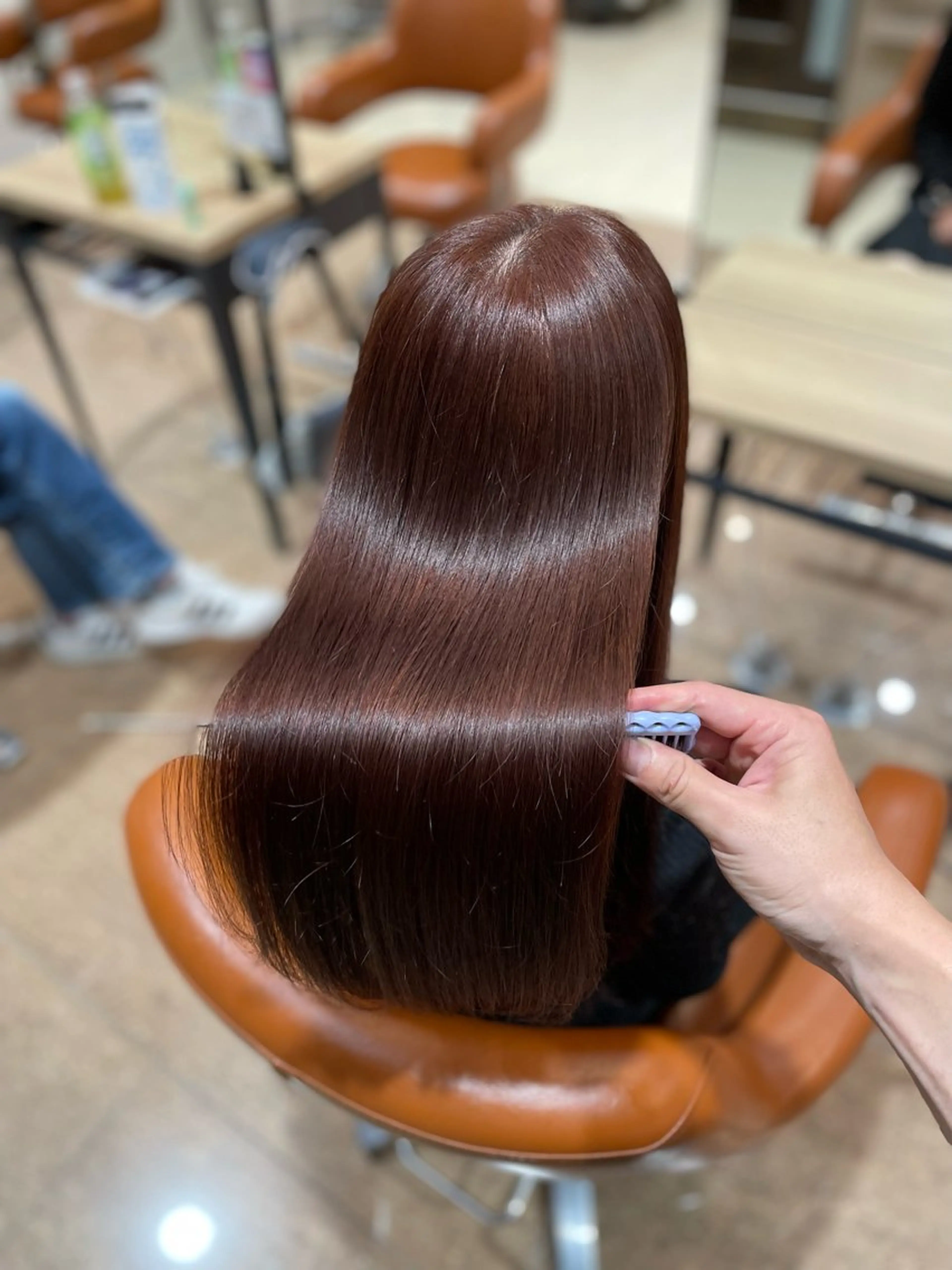 セミロング 脱白髪染め白髪ぼかし TERA（寺崎）のヘアスタイル