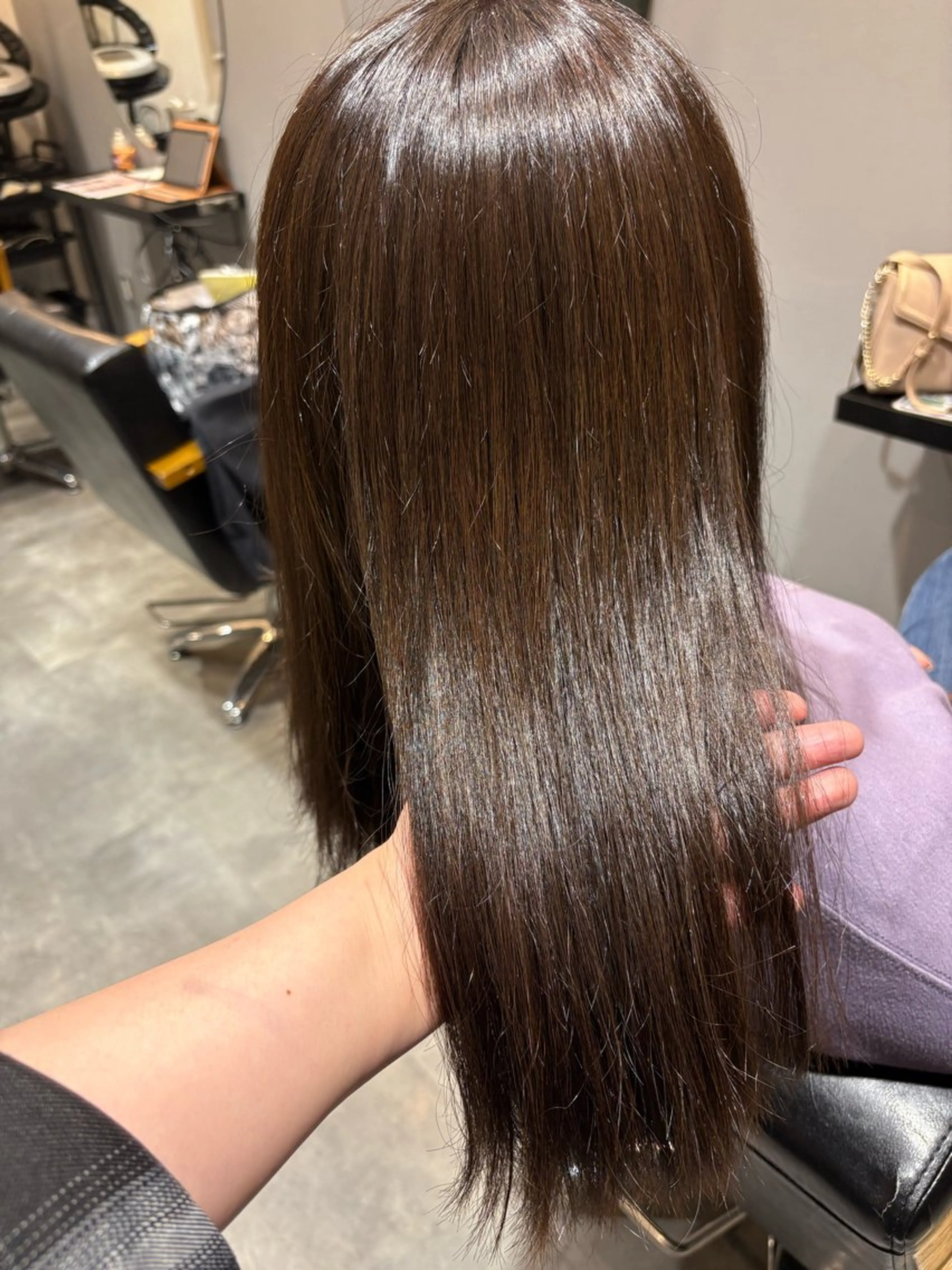 セミロング 小堀 いぶきのヘアスタイル