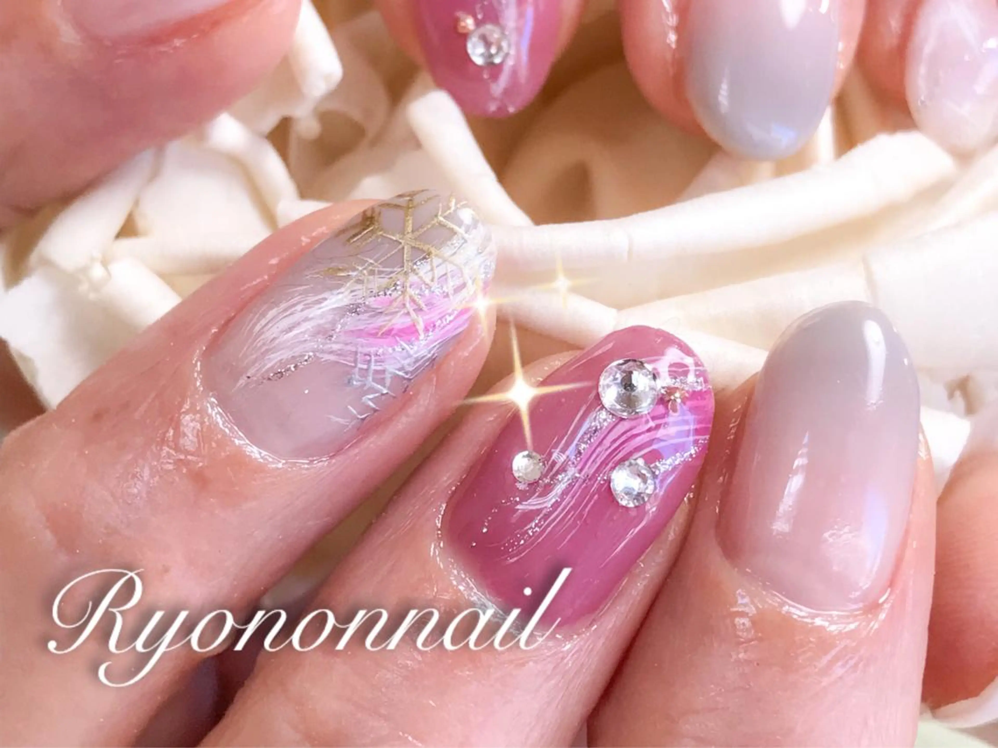 ネイル Ryononnail(リョノンネイル)所属・Ryononnail 上谷典子のネイルデザイン