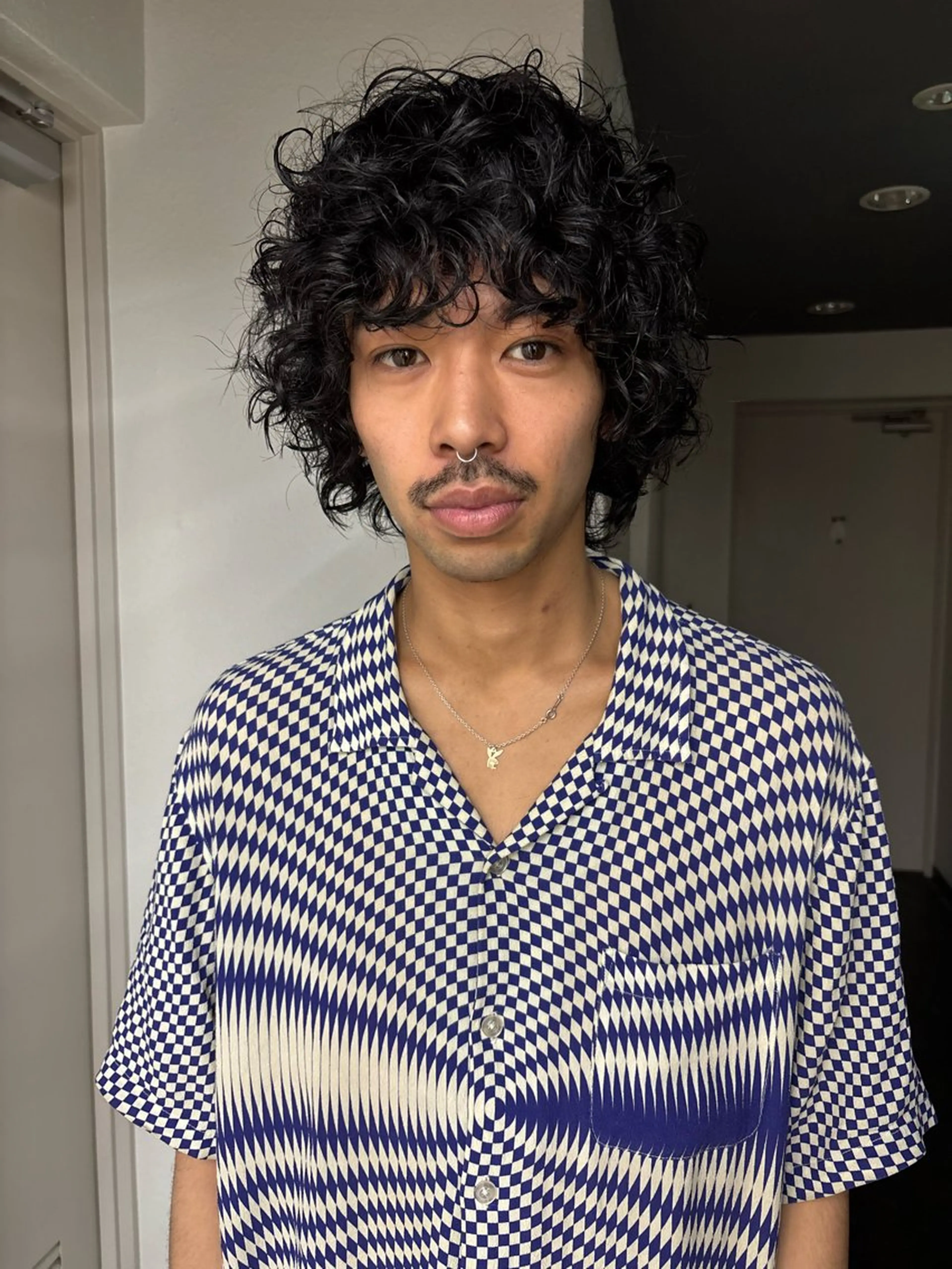 ミディアム パーマ カット パーマ メンズおしゃれヘア/ 似合わせヘア/ショウのヘアスタイル