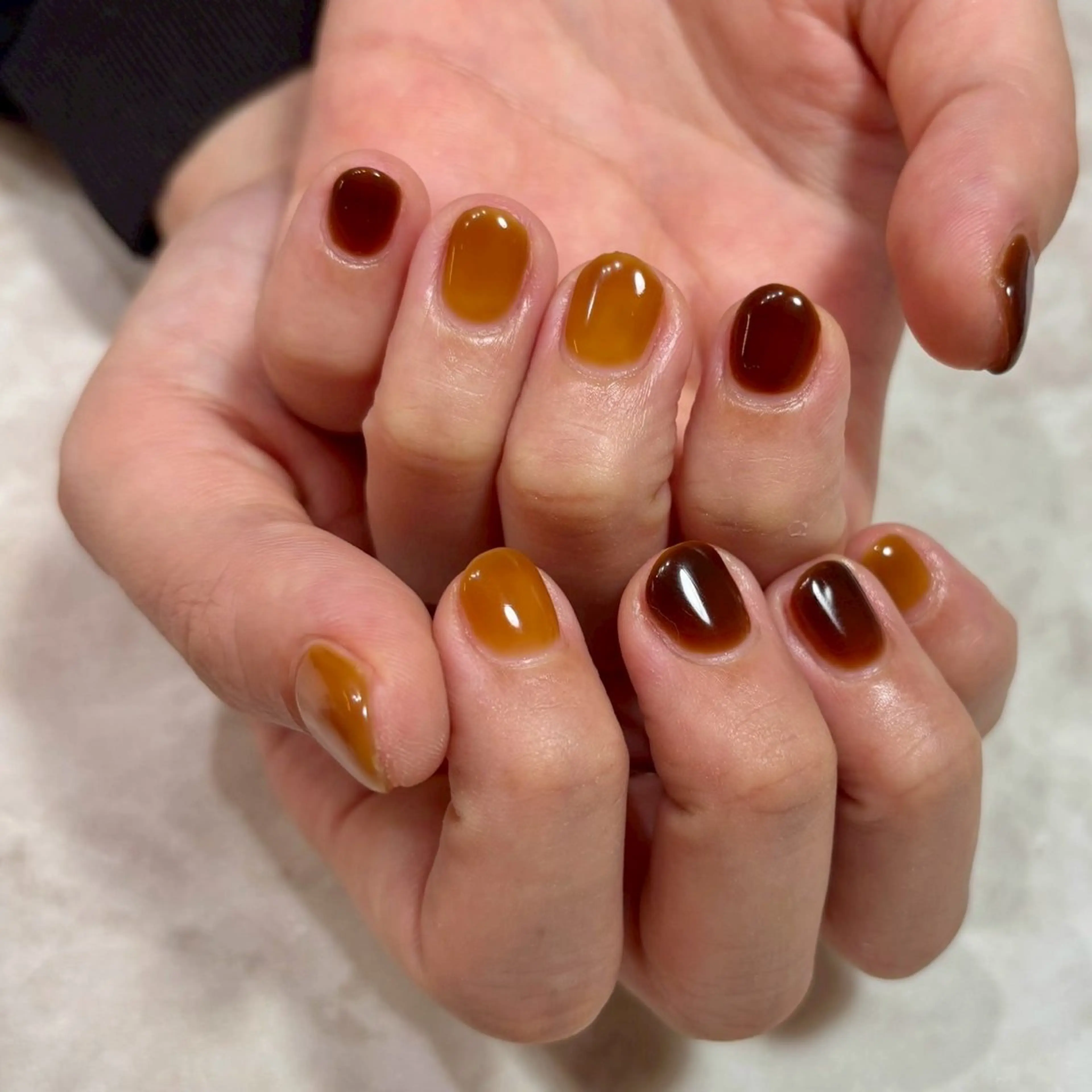 【新色限定】秋色ワンカラー(ハンド/オフ込み)の写真