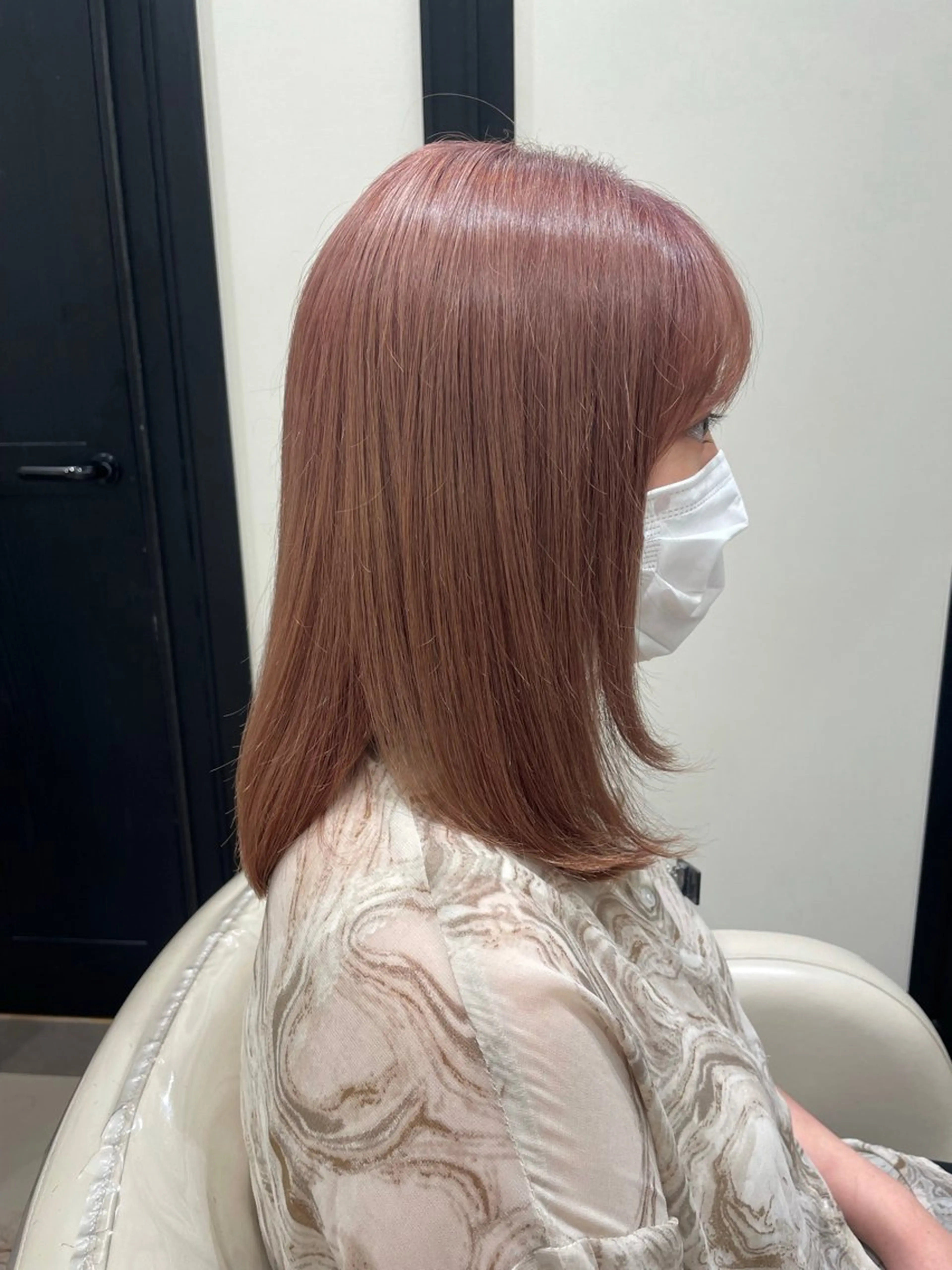 セミロング 伊東 咲織のヘアスタイル