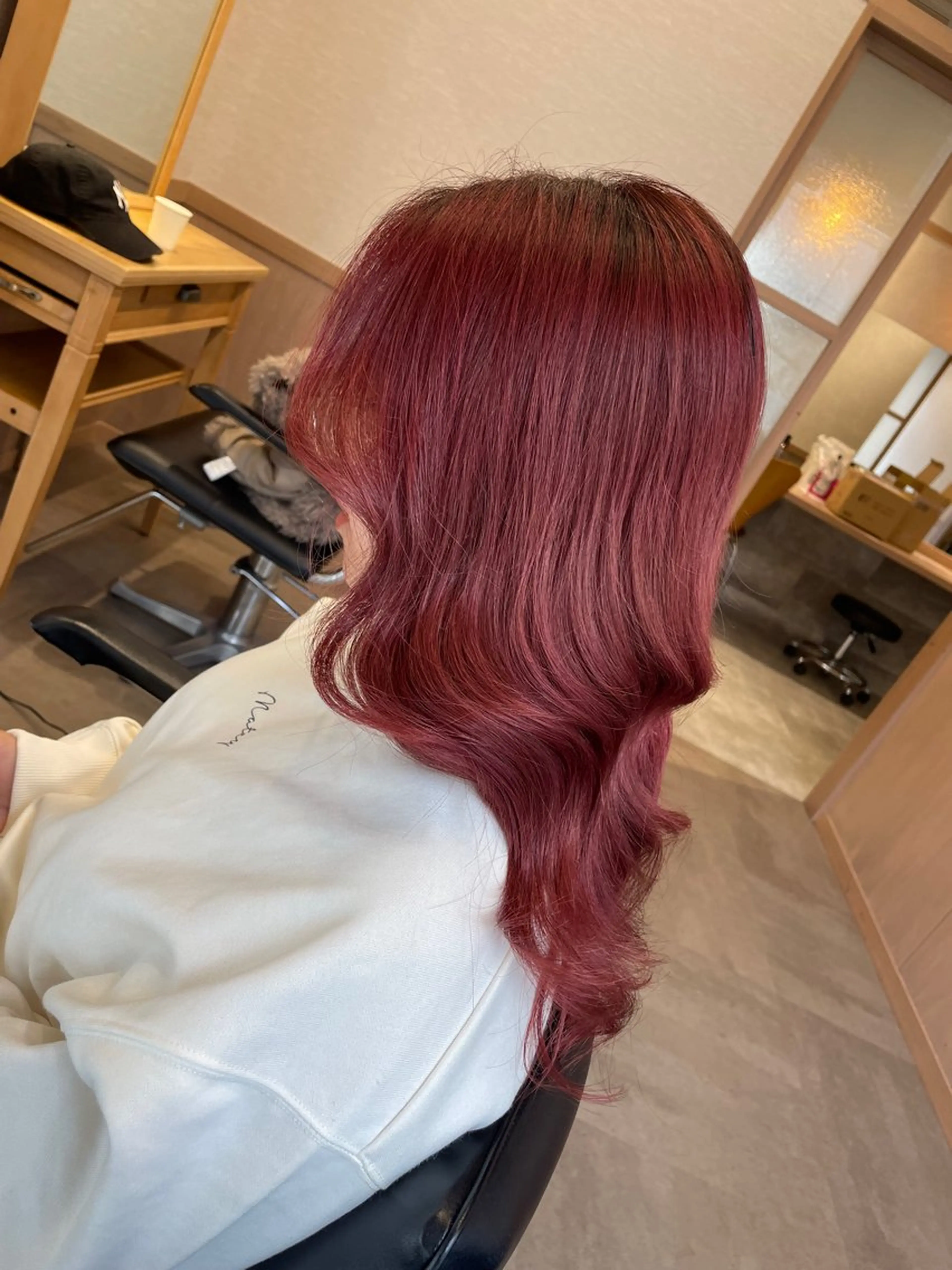 ロング カラー カット ヘアカラー トリートメント 髪の家 tiki所属・髪の家 tikiのヘアスタイル