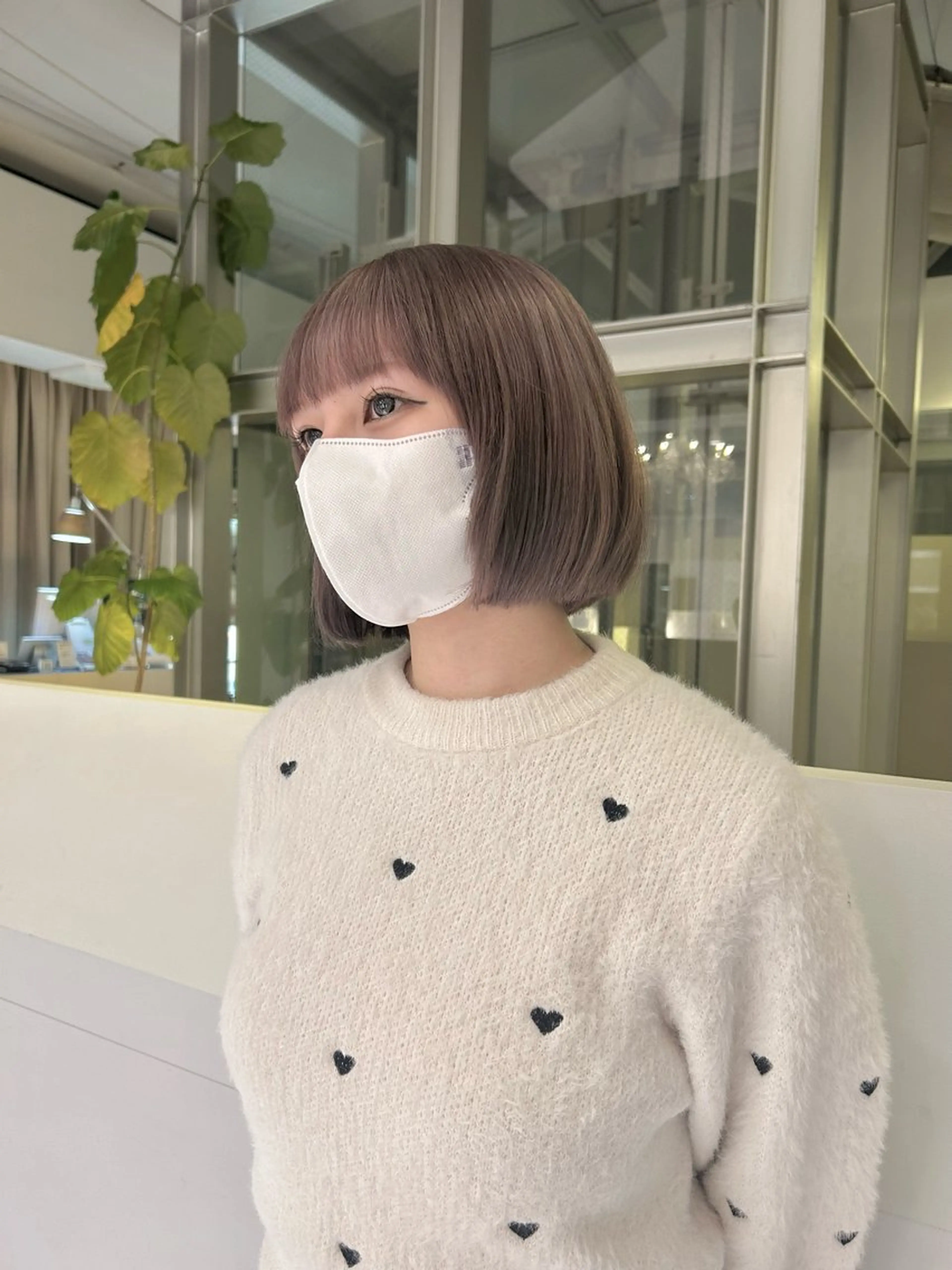 ミディアム カラー ブリーチ ケアブリーチ 透明感カラー グレージュ ラベンダーカラー Kraemer paris福岡所属・合庭 柚のヘアスタイル