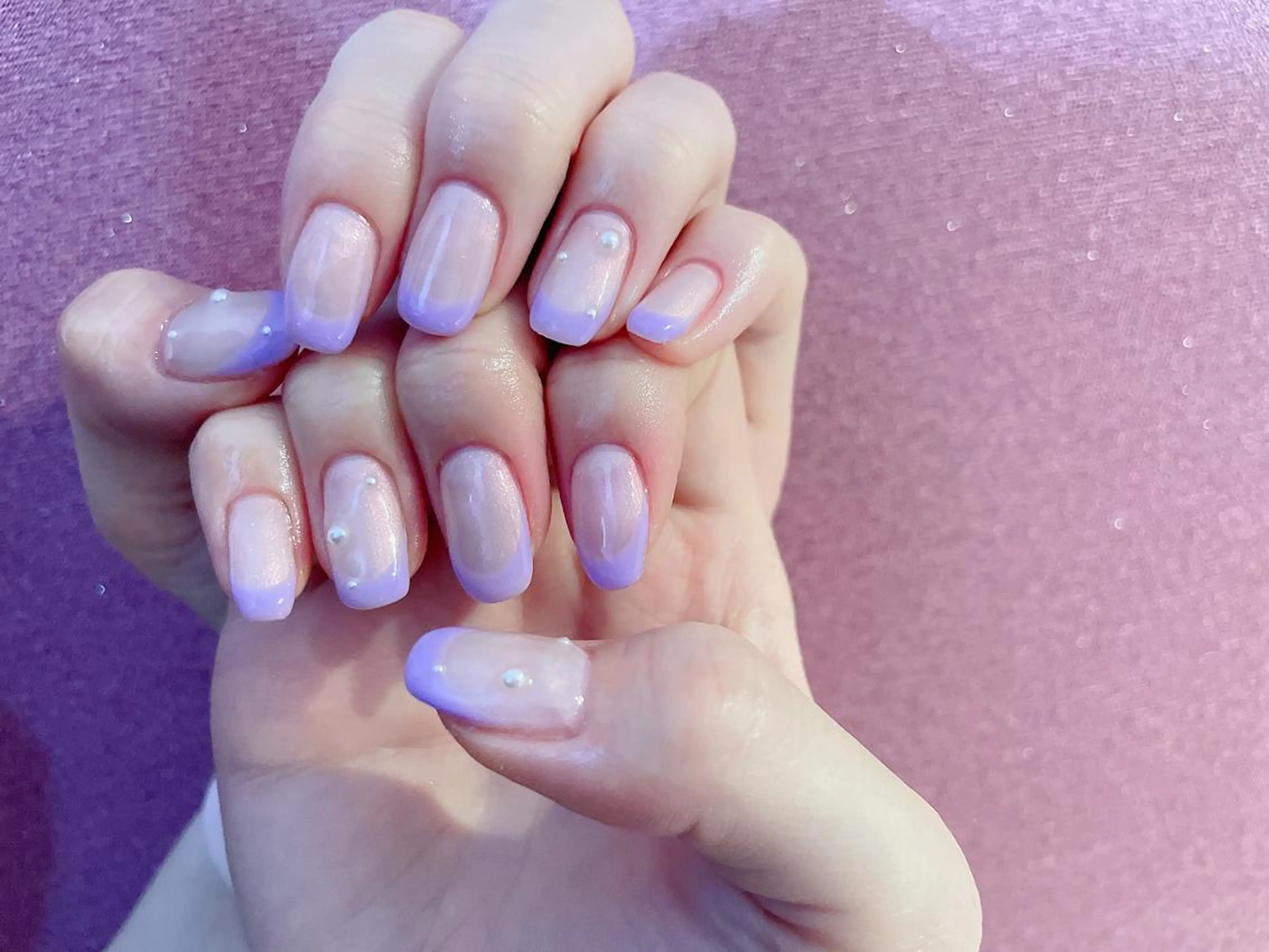 ネイル クリアネイル 長さ出し フットネイル フレンチネイル 氷ネイル・うるうるネイル 大塚眉毛|ハンドケア |肌管理の眉毛・アイブロウイメージ