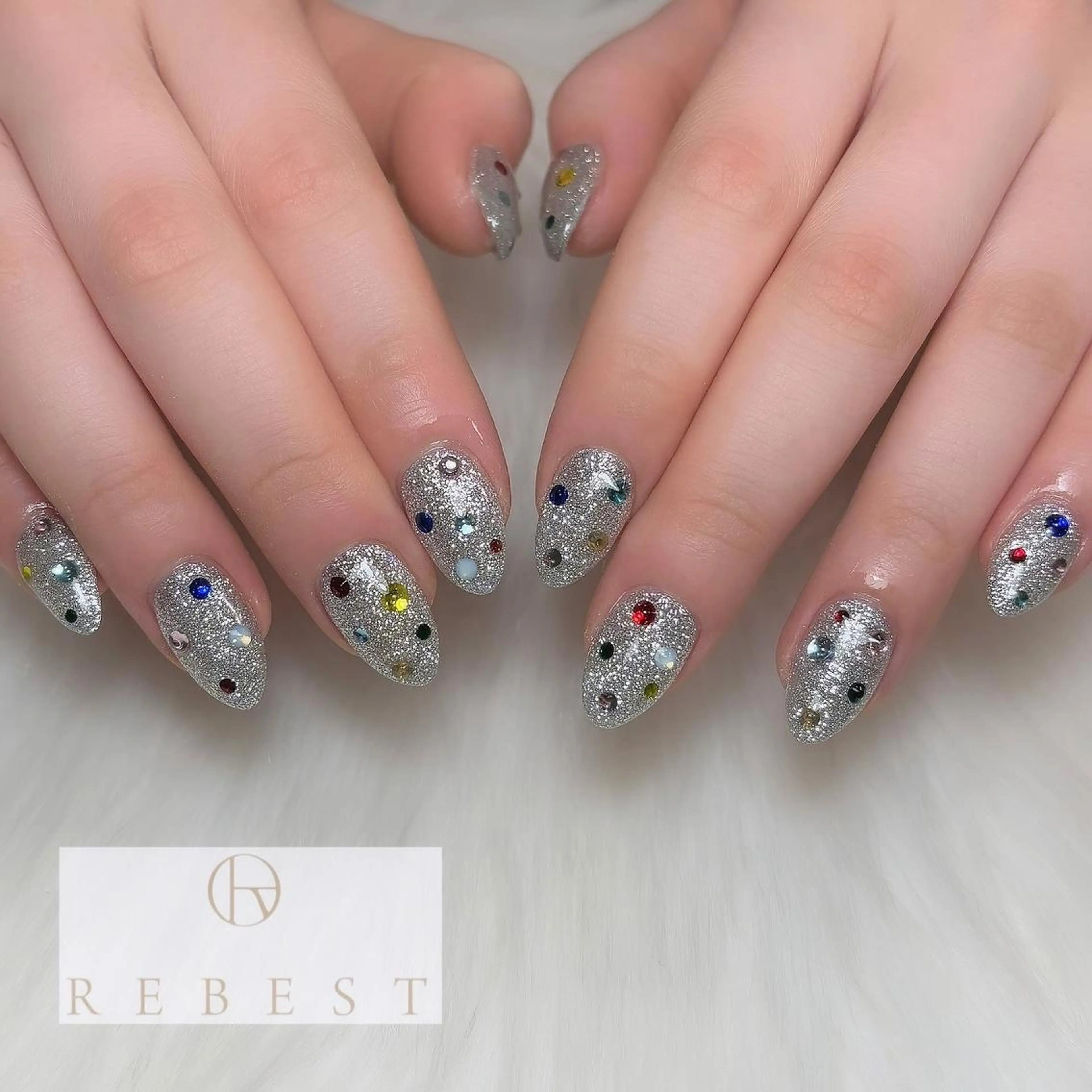 ネイル nailist SENAのネイルデザイン