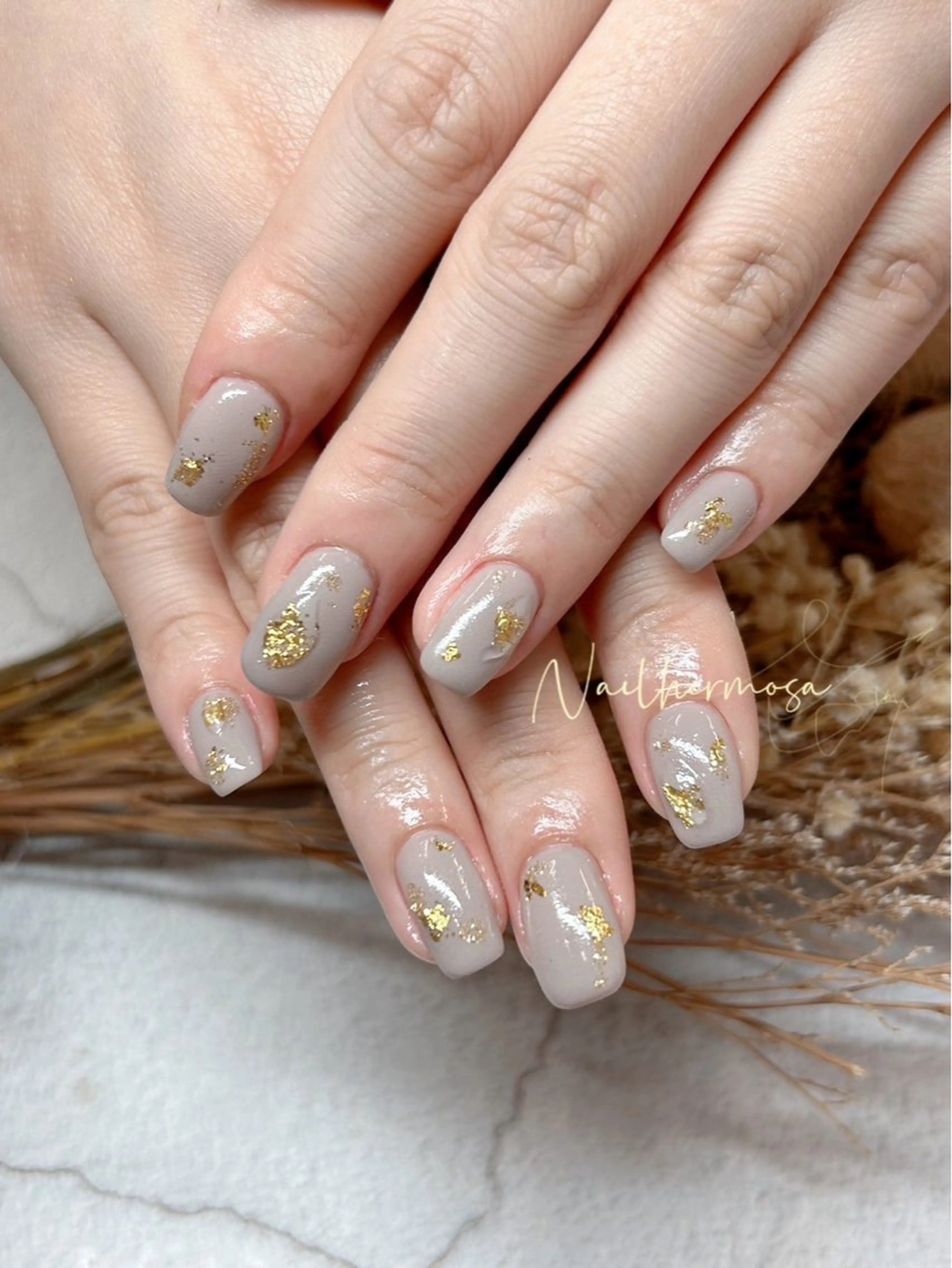 ネイル 長さ出し フラッシュネイル フットネイル ジェルネイル マグネットネイル ハンドネイル エルモサ YURIKAのネイルデザイン