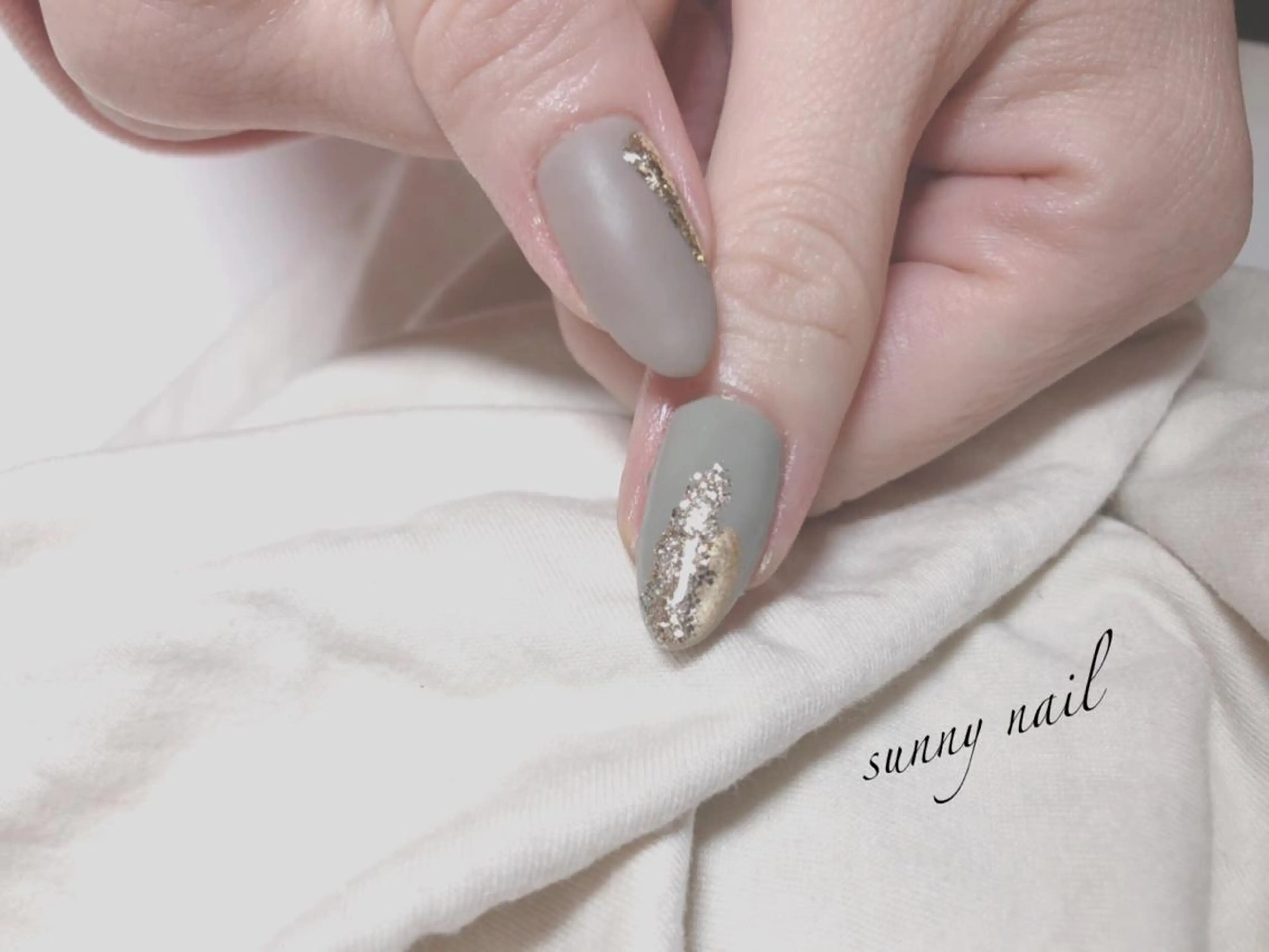 ネイル ニュアンスネイル ピスタチオネイル sunny nailのネイルデザイン