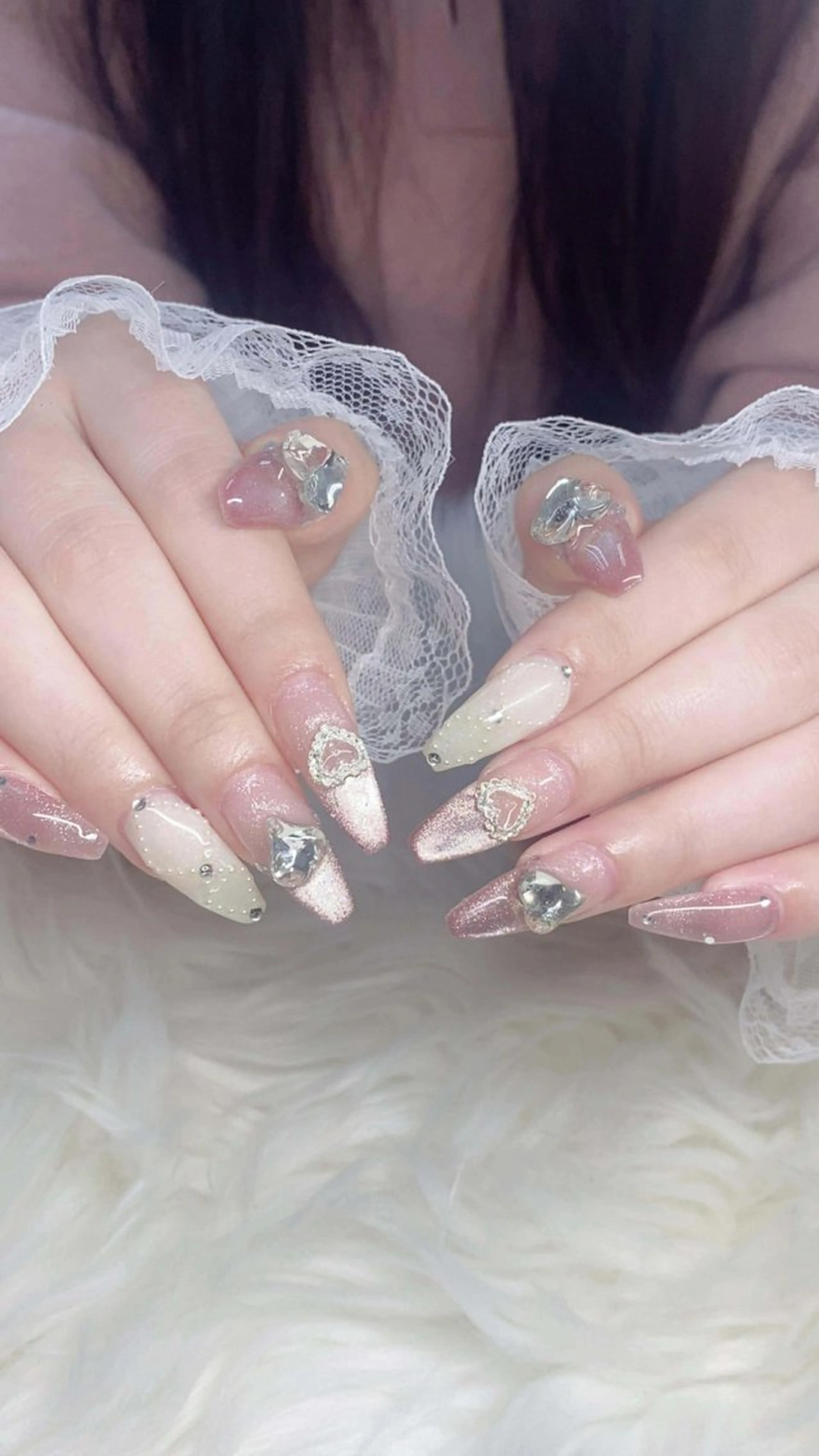 ネイル 成人式 フレンチネイル グラデーション 韓国ネイル マグネットネイル ハンドネイル ハンドケア Hara Nail 【パラジェル使用】のネイルデザイン