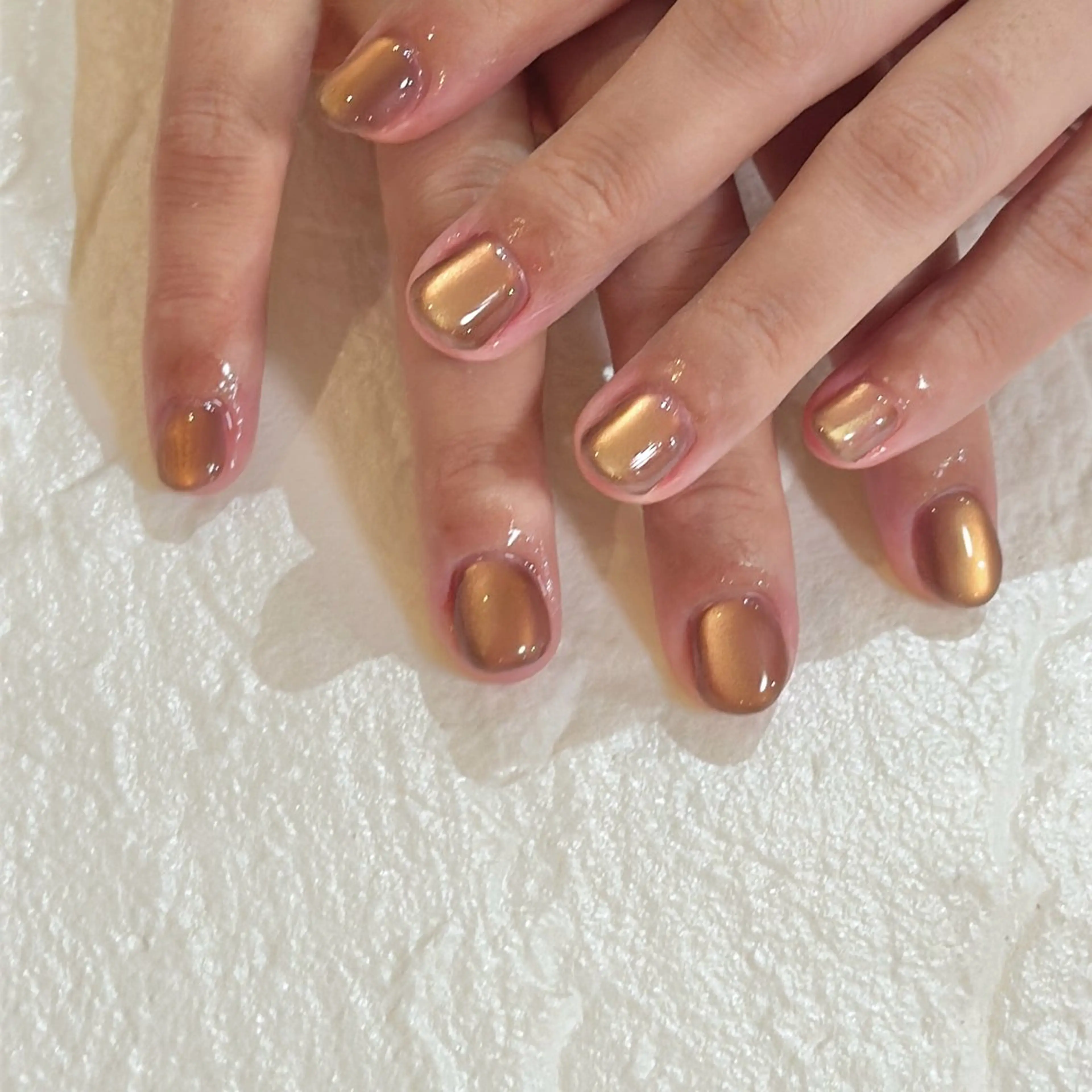 ネイル マグネットネイル ハンドネイル lalaroom. nailsalon航空公園店所属・lala room.のネイルデザイン