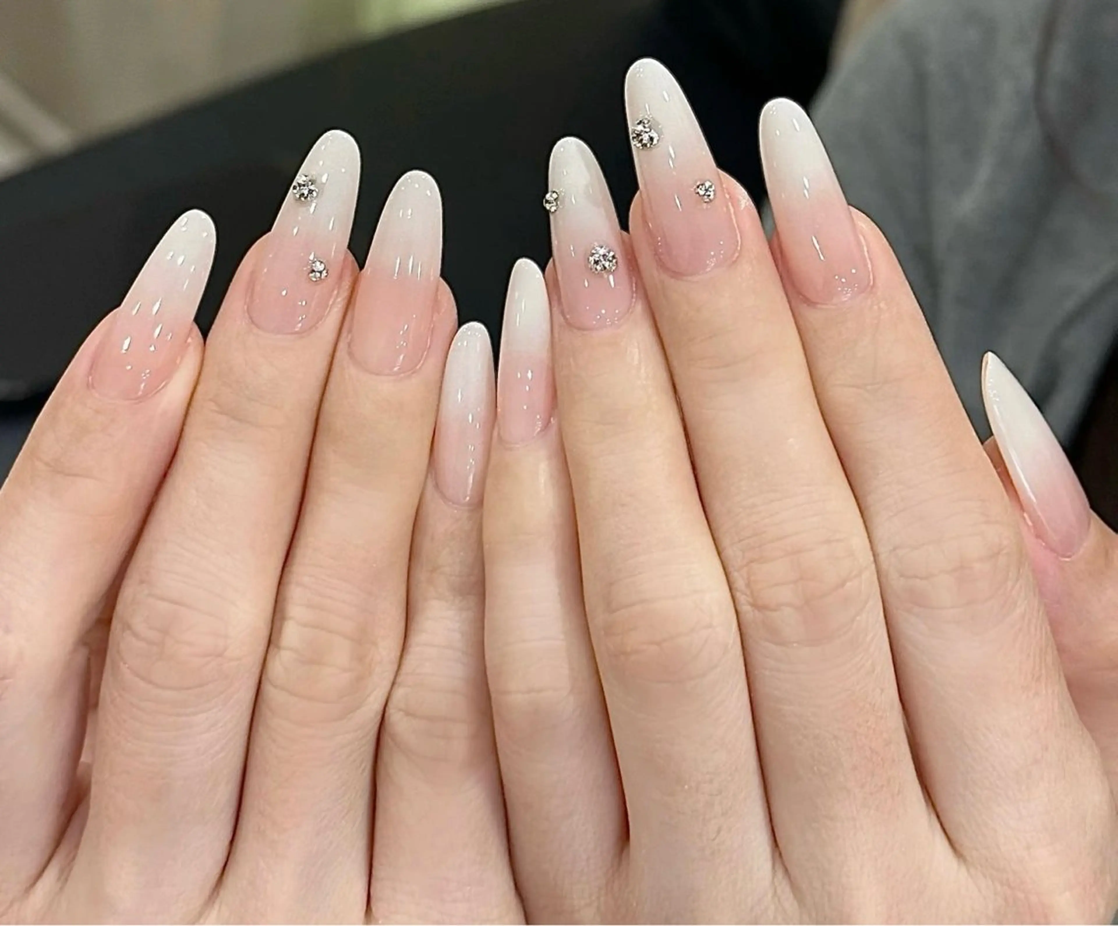 ネイル ハンドネイル hello.nail所属・Horie 雪のネイルデザイン