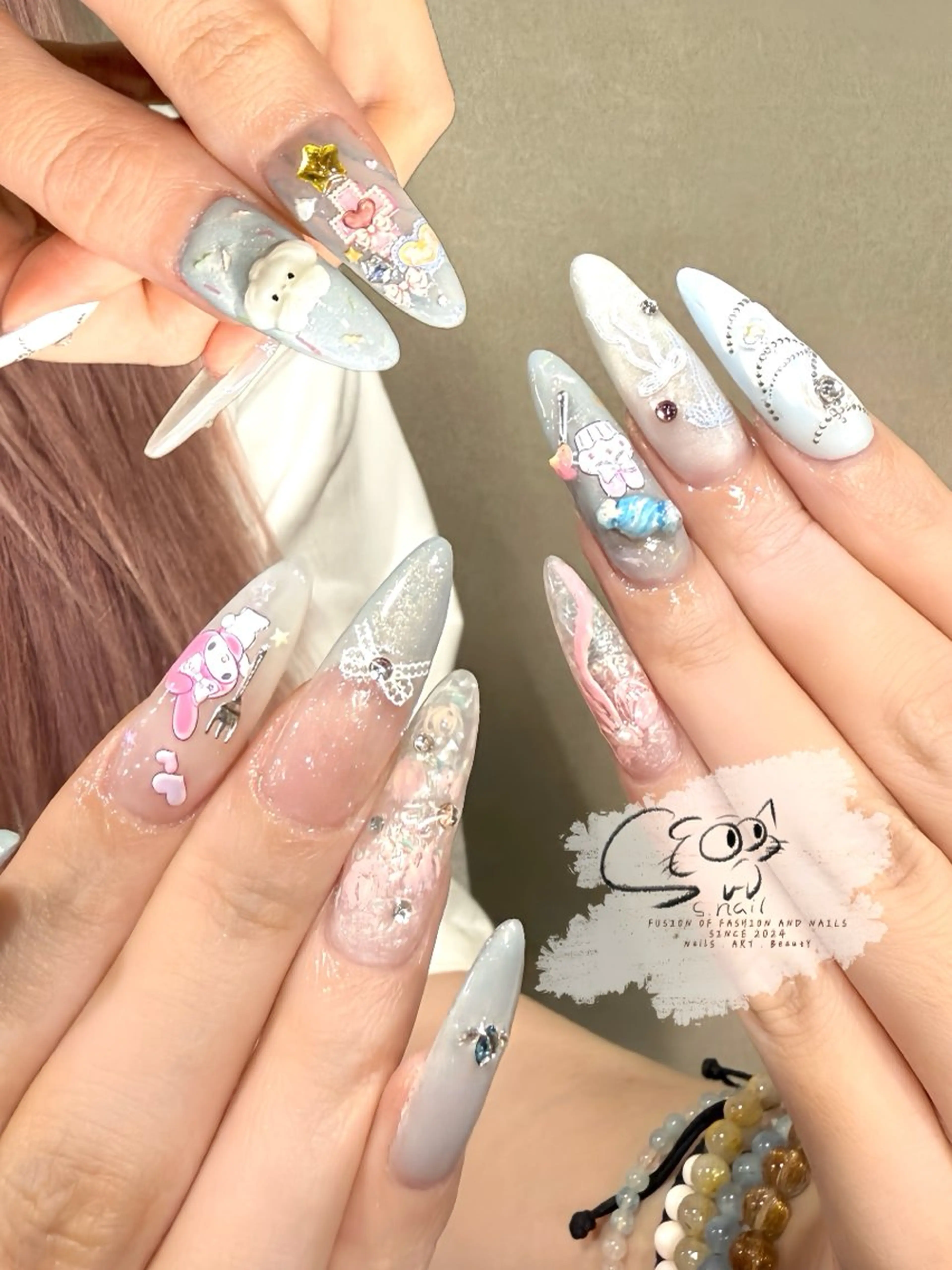 ネイル チークネイル フレンチネイル グラデーション マグネットネイル ワンカラーネイル ハンドネイル S.nail所属・S.nail _のネイルデザイン