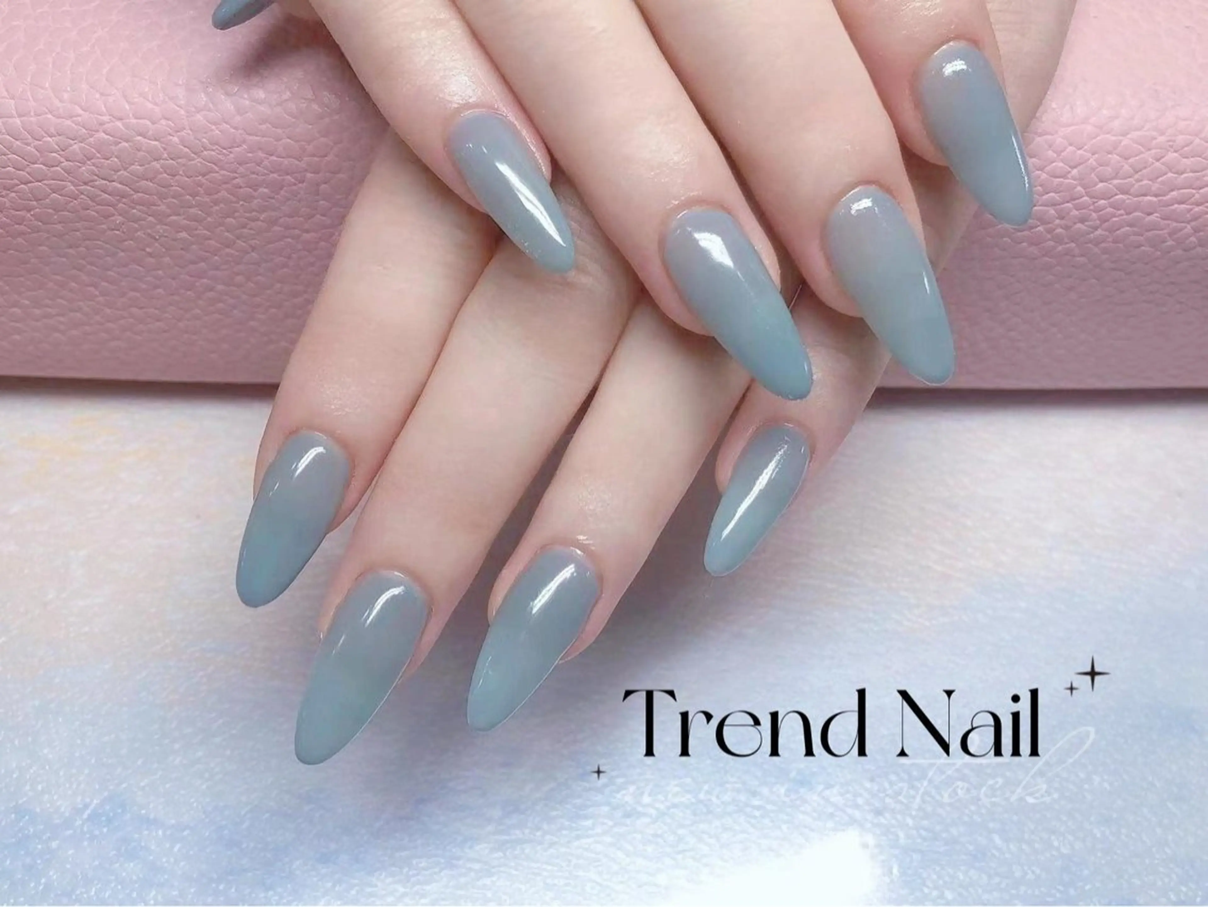 ★HAND 【チップ長さ出し 】ワンカラー/ラメぐラ 【2色無料】【オーロラ可】の写真