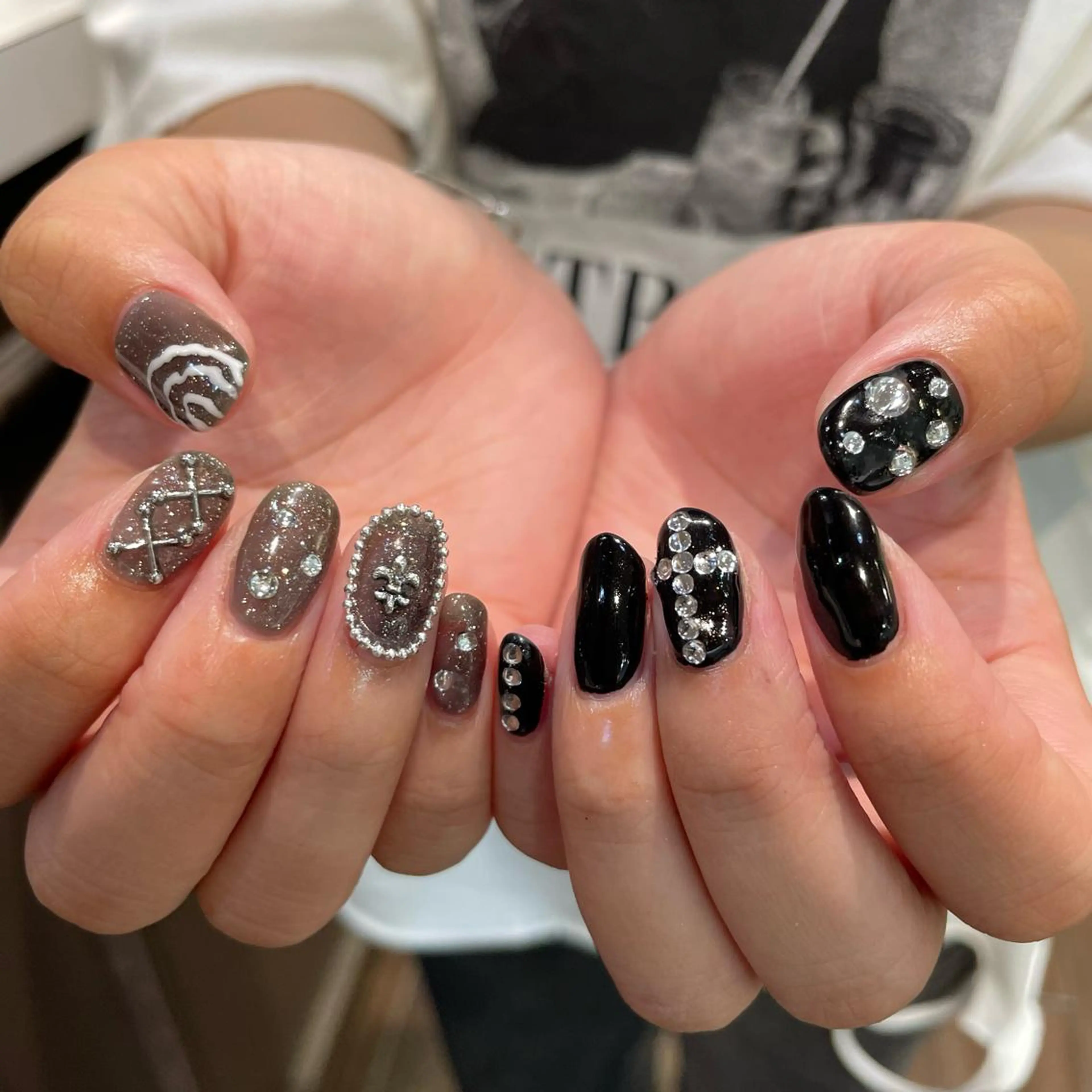 ネイル 個性派ネイル 🌼 ハルカ ♡のマツエク・マツパデザイン