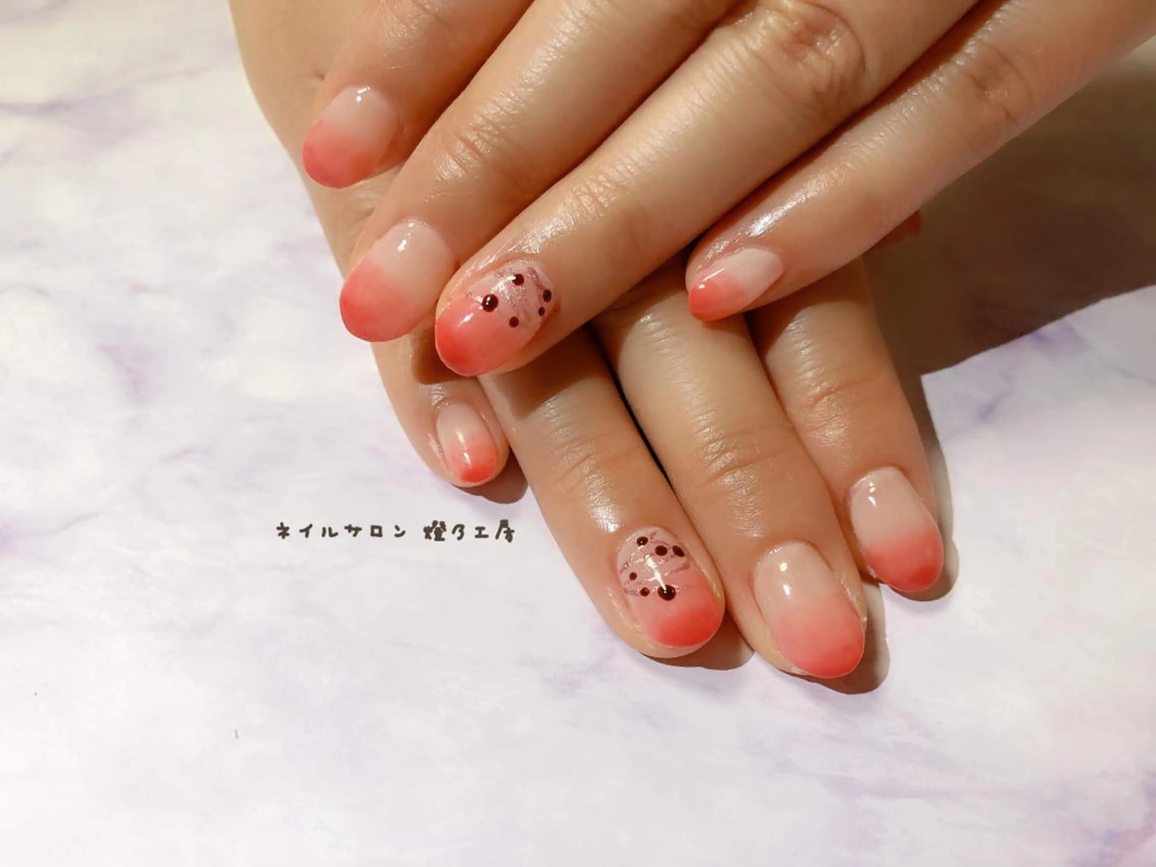 ネイル 伊藤 美里のネイルデザイン