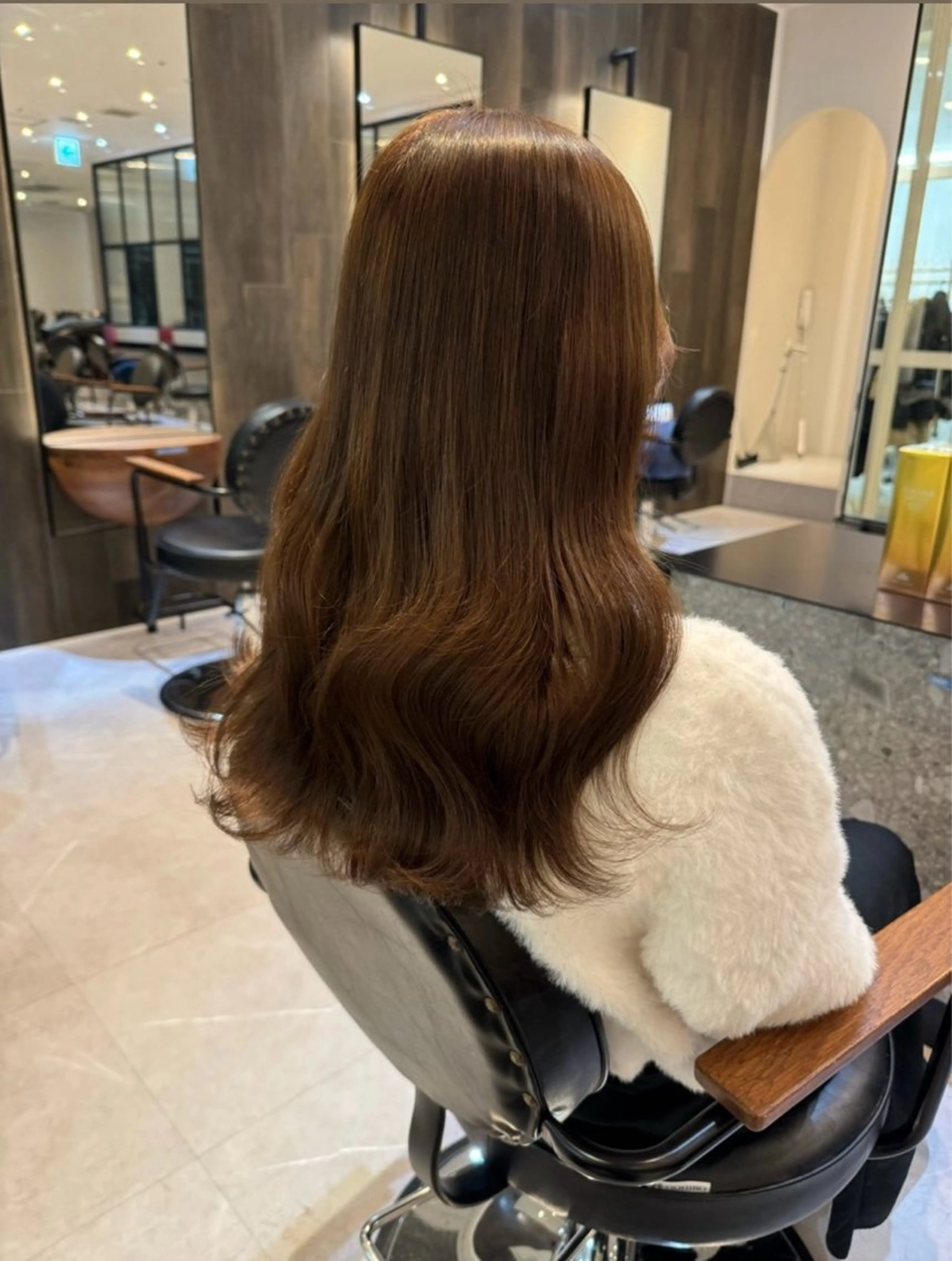 カラー ヘアカラー 中西 小雪のヘアスタイル