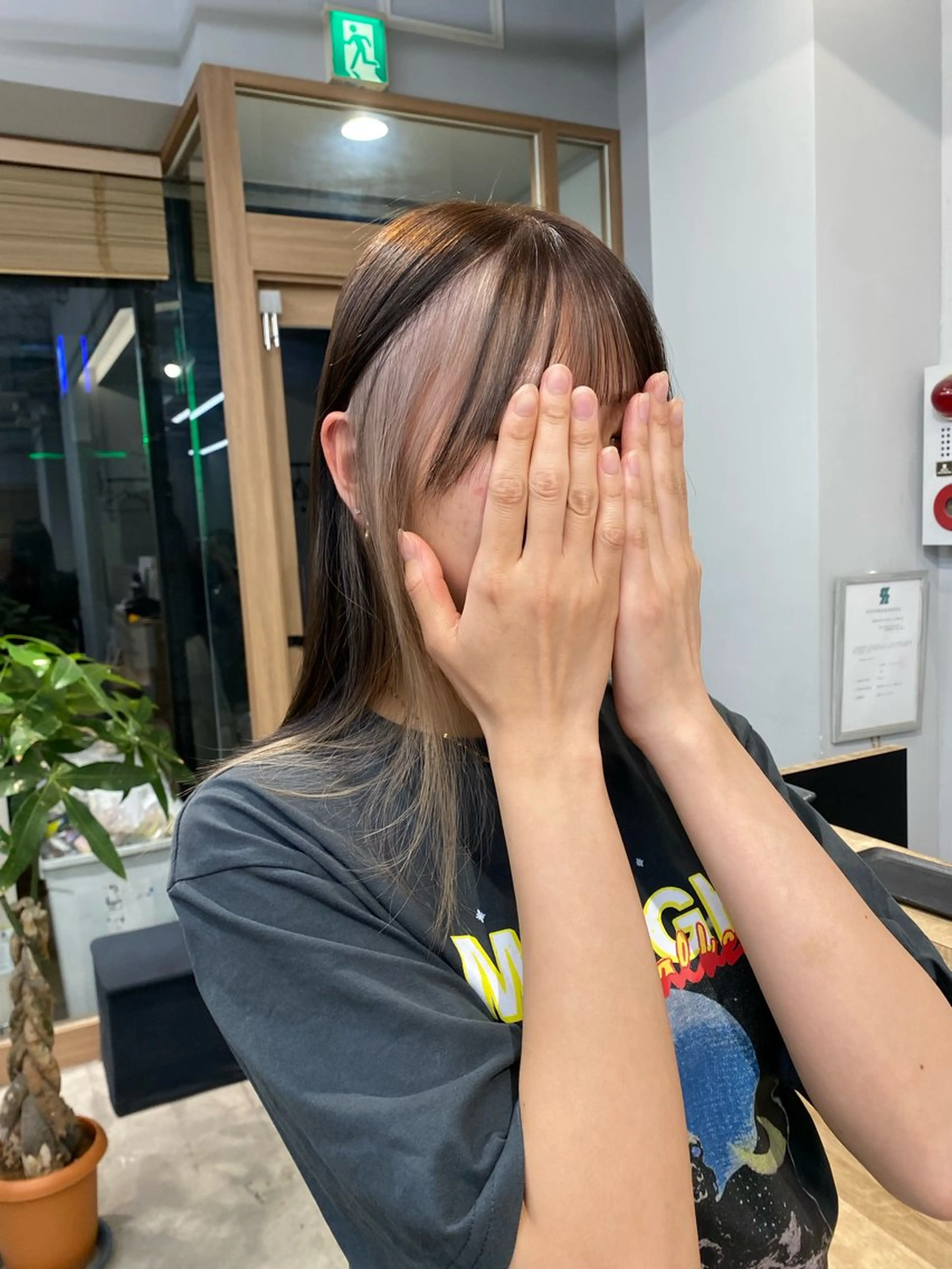 セミロング カラー 🐾Libero🐾 柏　KONOMIのヘアスタイル