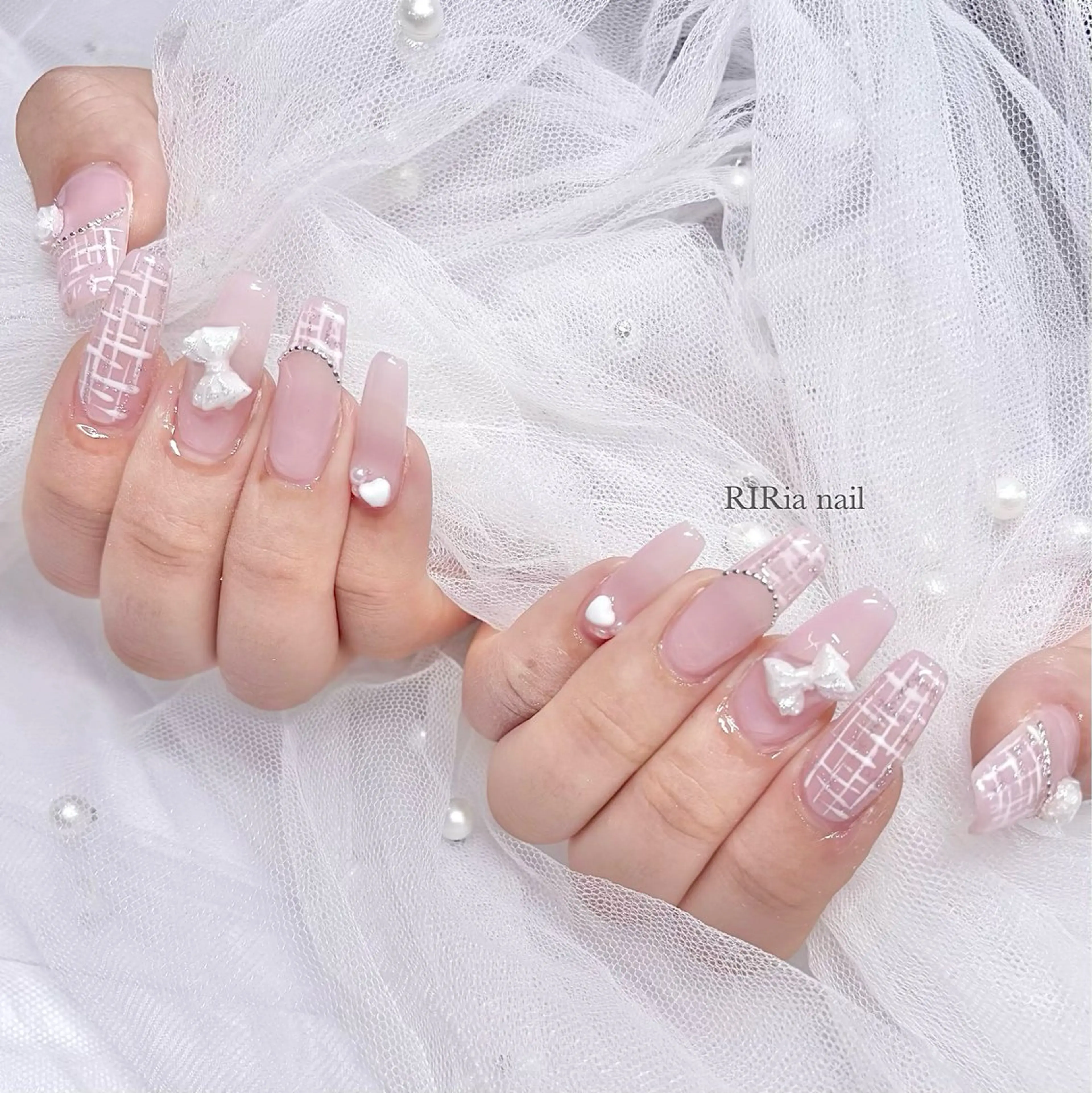 ネイル ピンク ハンドネイル 🎀『RlRia』(GO TODAY シェアサロン 横浜Solace店内)🎀所属・RlRia .のネイルデザイン