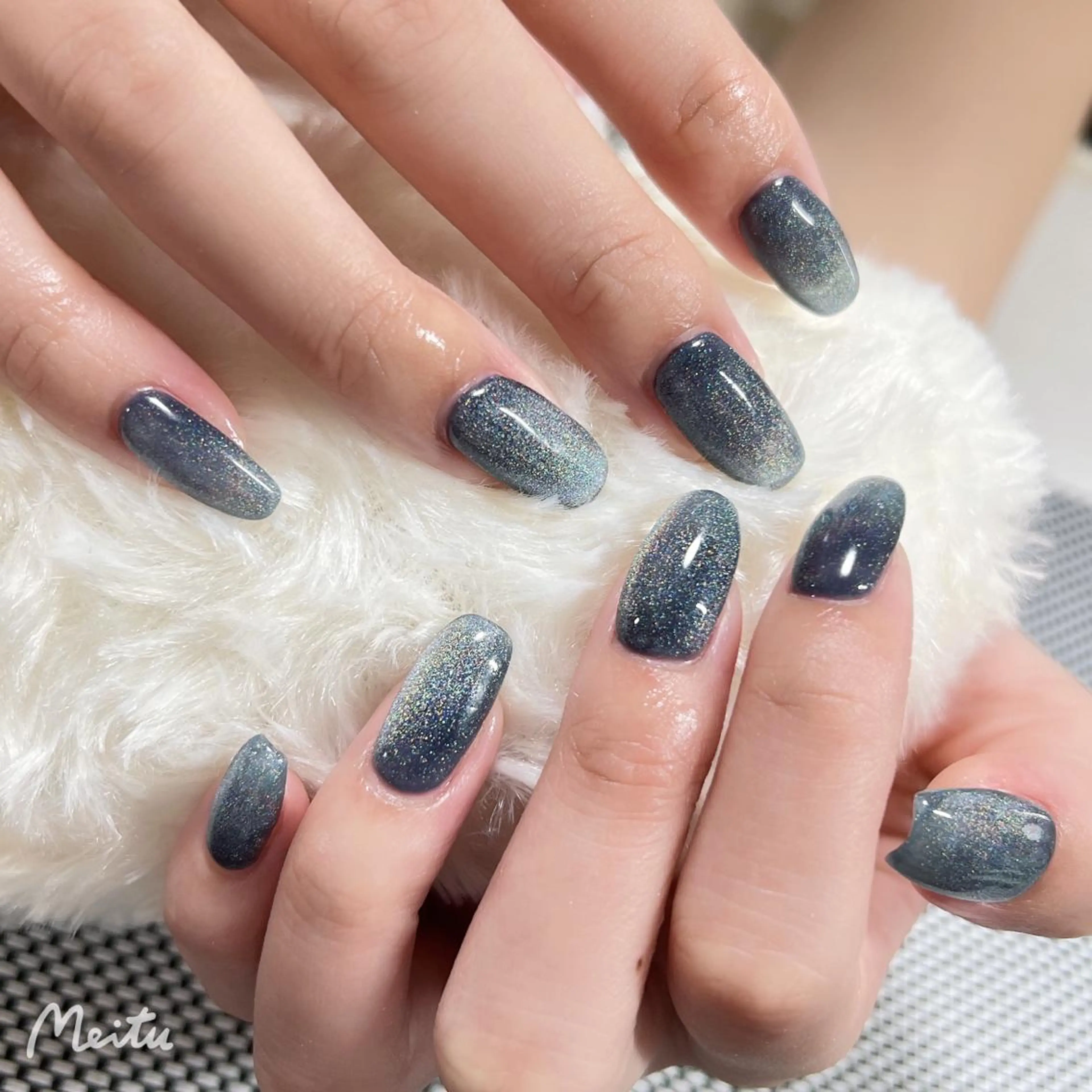 ネイル オーロラネイル マグネットネイル 林 ✨syousyouのネイルデザイン