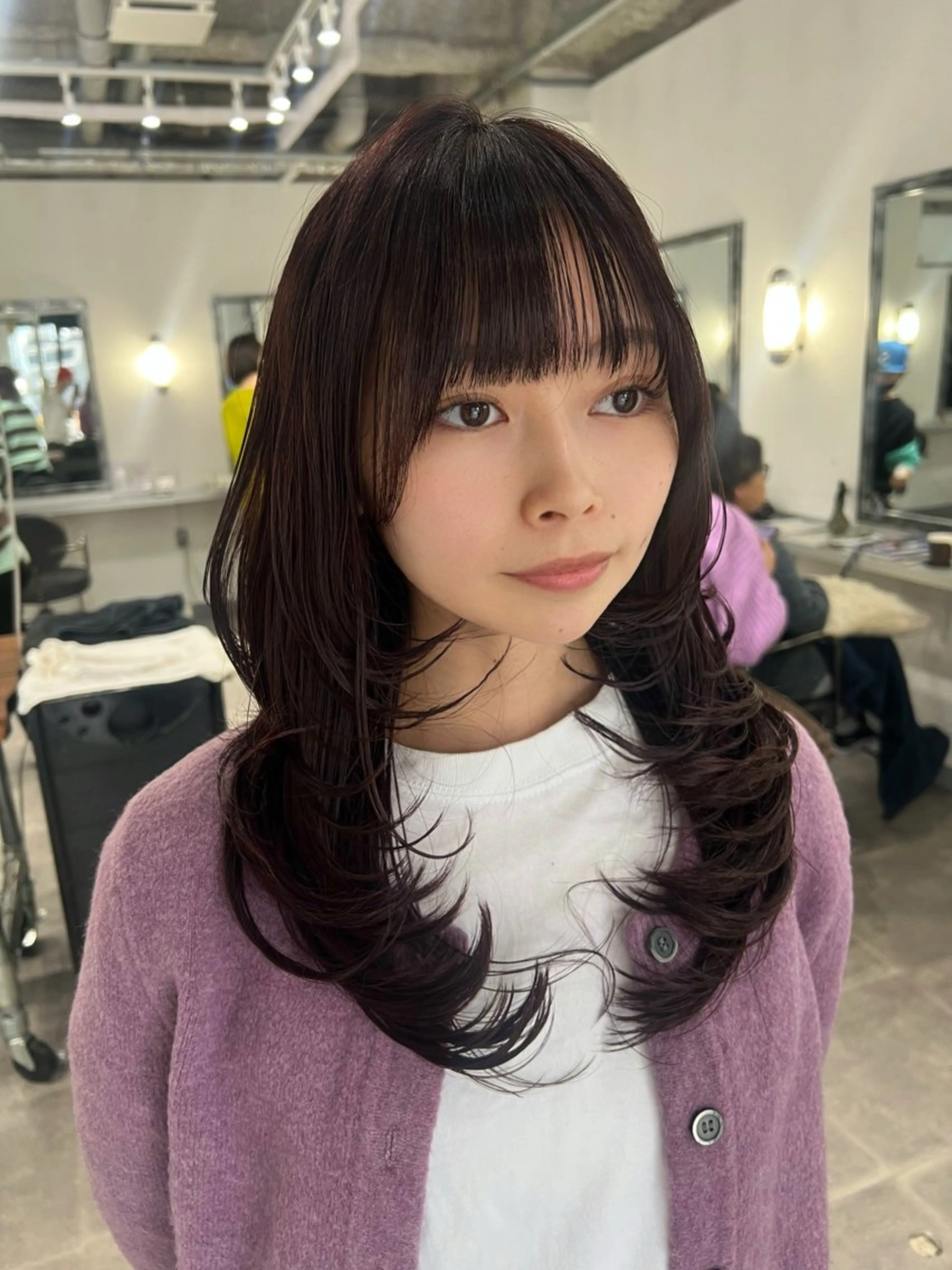 ロング レイヤーカット 篠崎 佑季のヘアスタイル