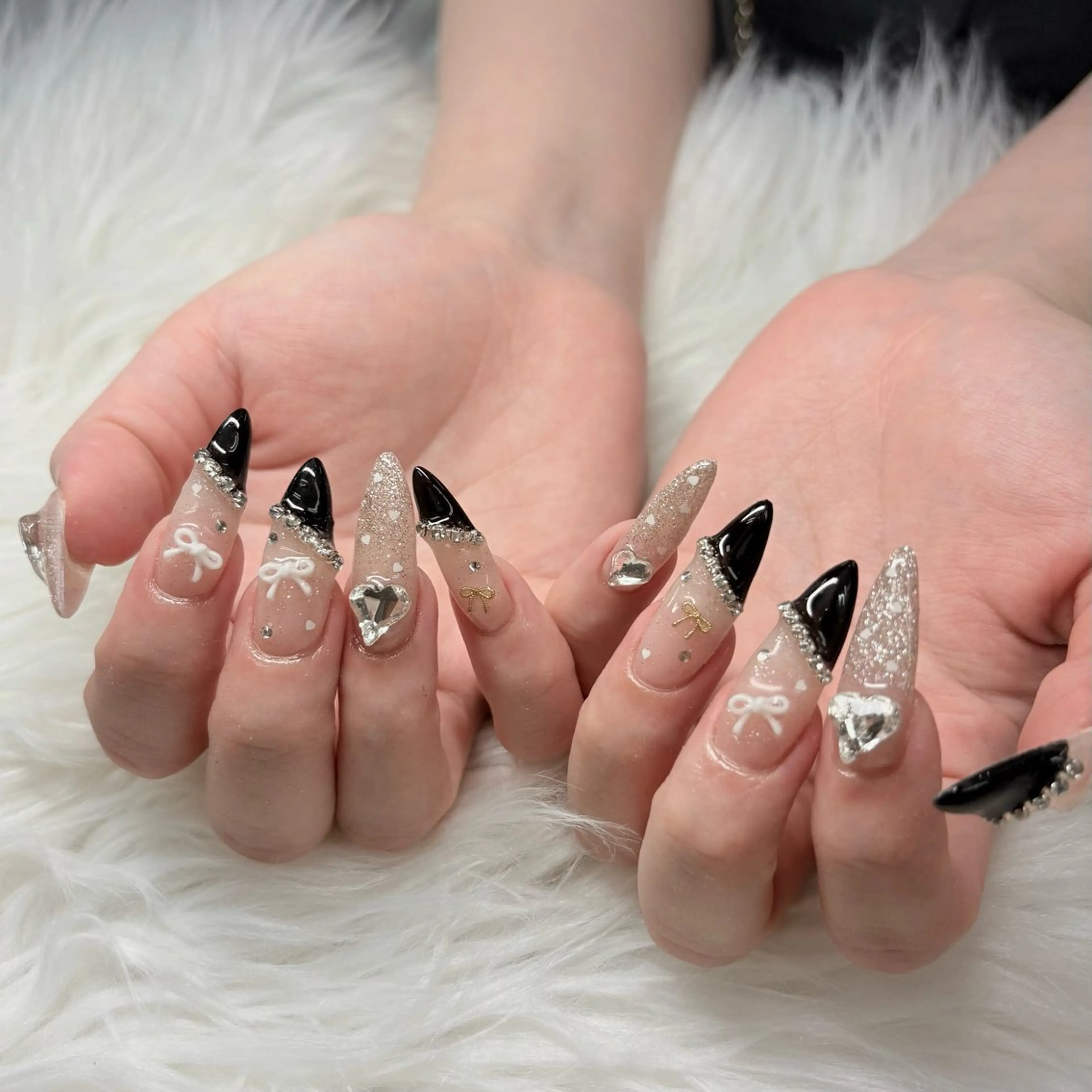 ☁️ジェルスカルプ+パーツ付け放題 オフあり ジェルオフ初回無料🙆🏻♀️の写真