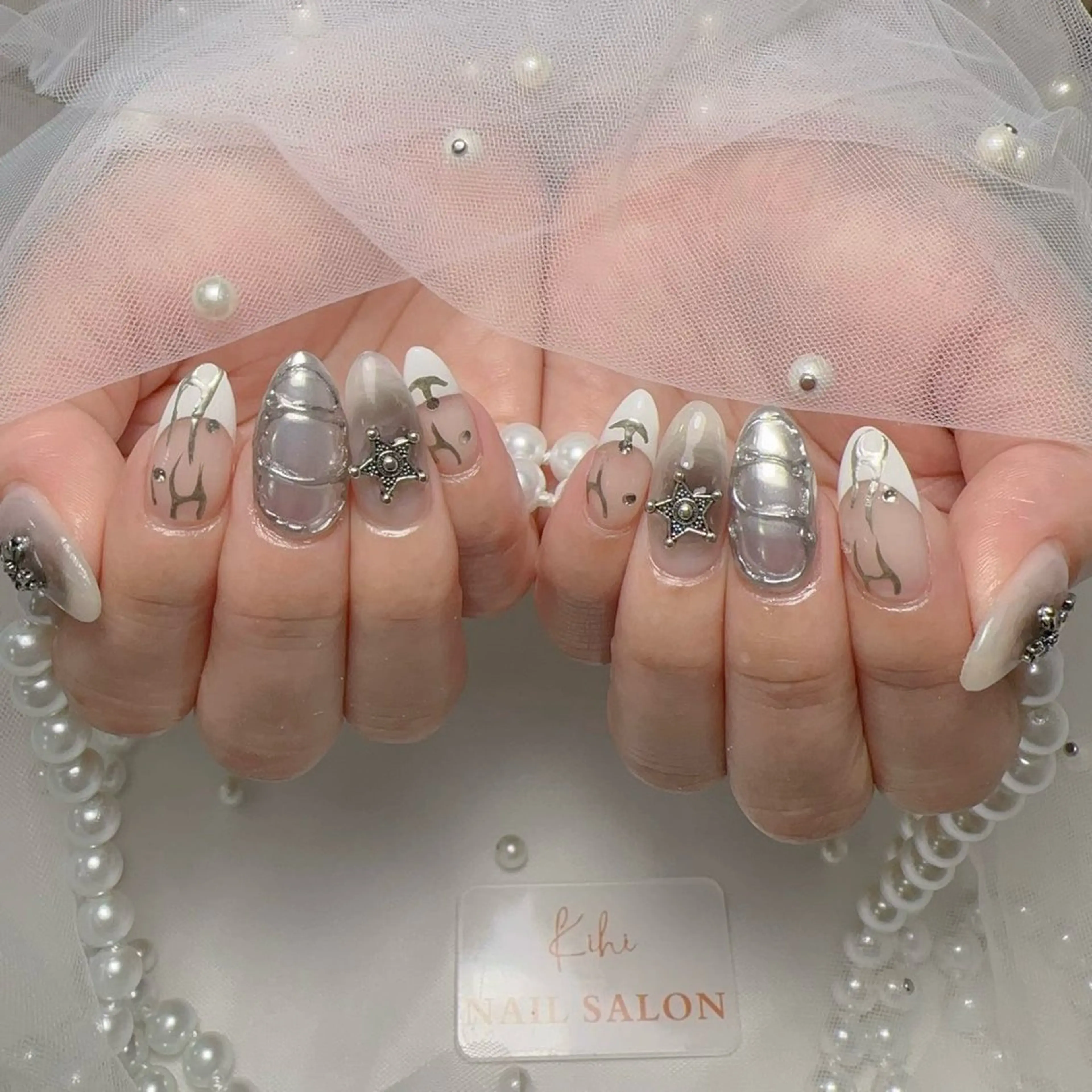 ネイル アートネイル フレンチネイル ジェルネイル グラデーション 韓国ネイル ハンドネイル ハンドケア さくら💮💮 【オフ無料】のネイルデザイン