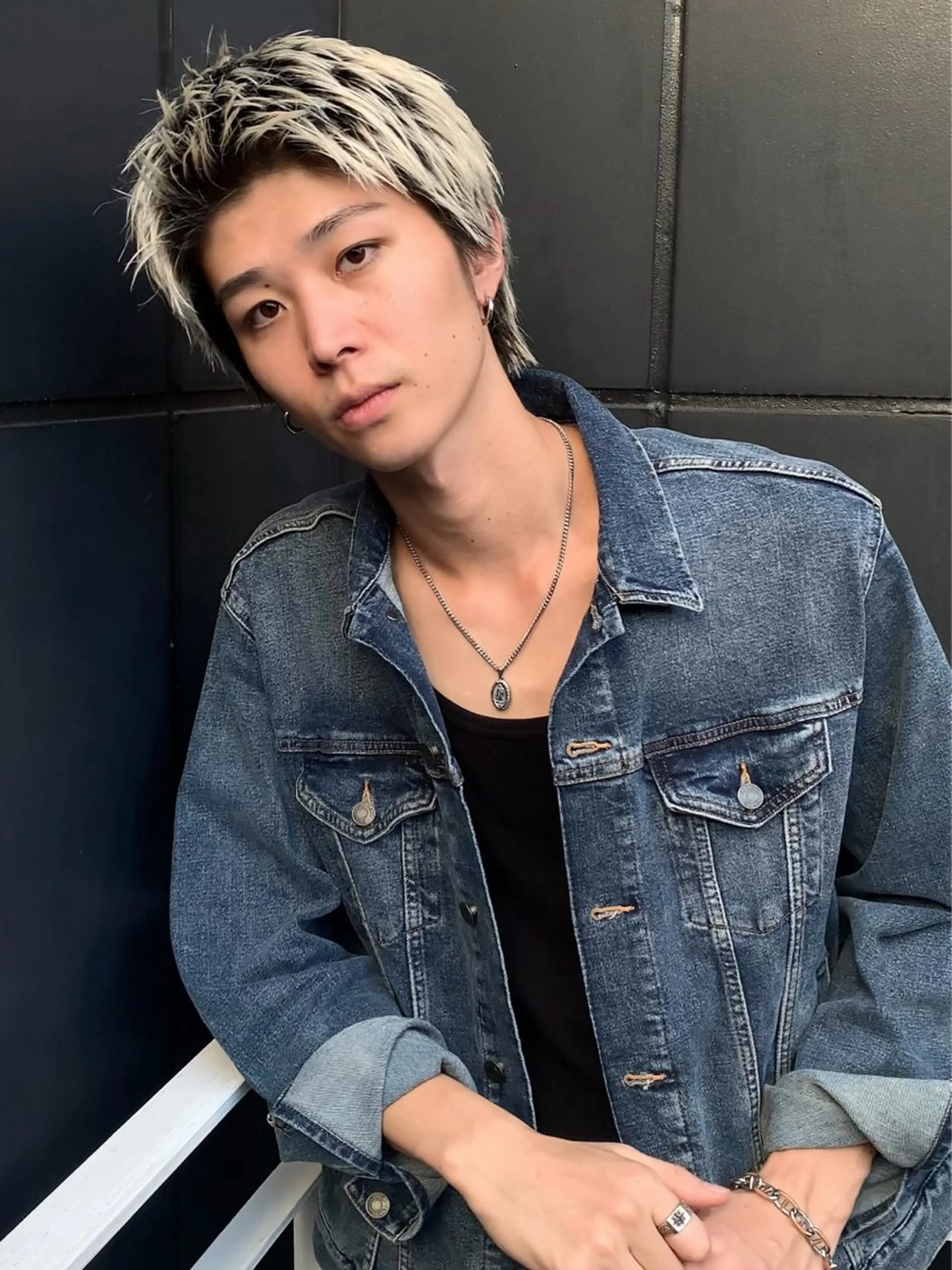 ショート メンズ アップバング メンズハイトーン ショートヘア カット 佐藤 大翔のヘアスタイル