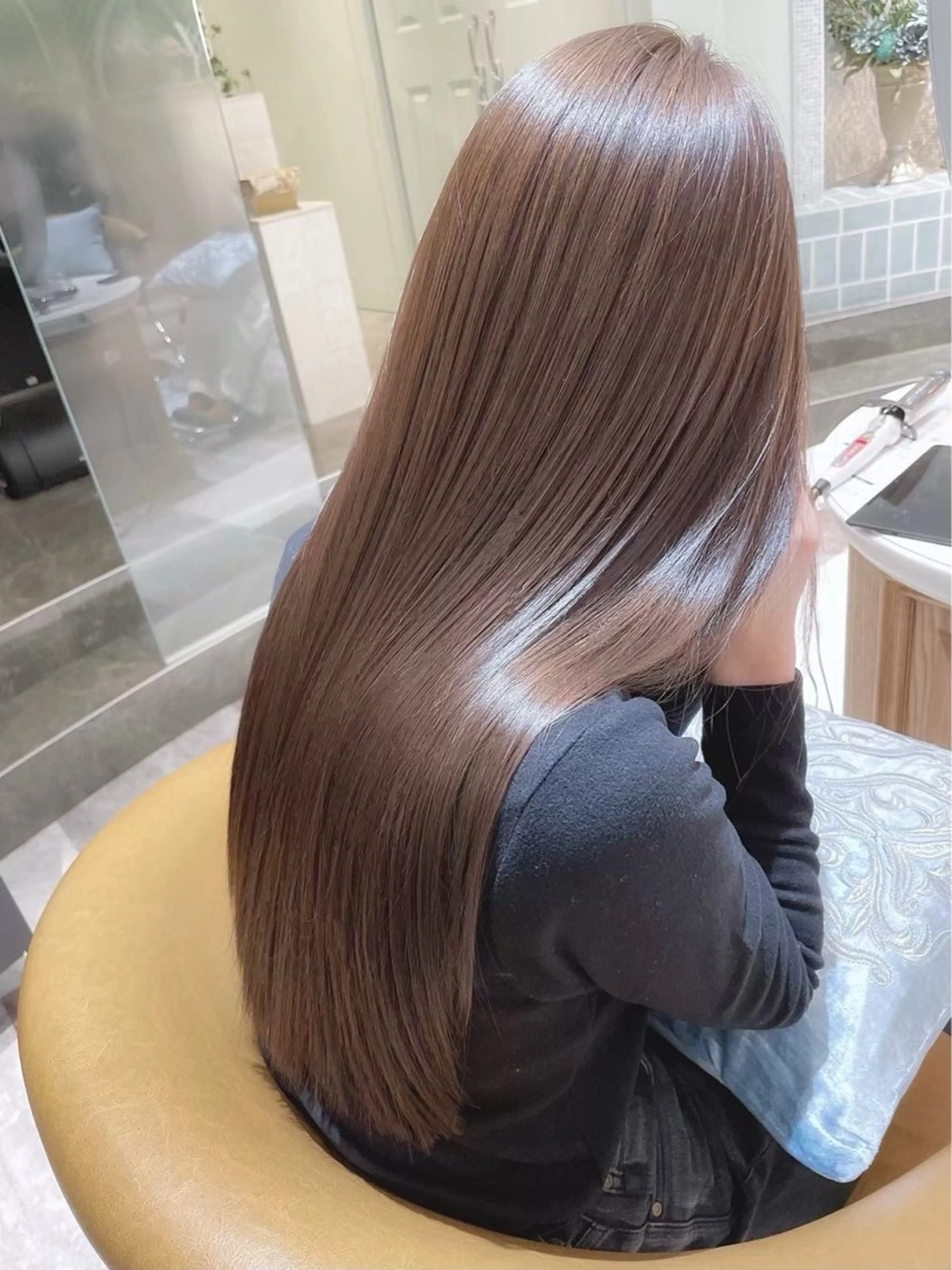 美髪縮毛矯正🌈+カット💇‍♀️+1STEPトリートメント✨の写真
