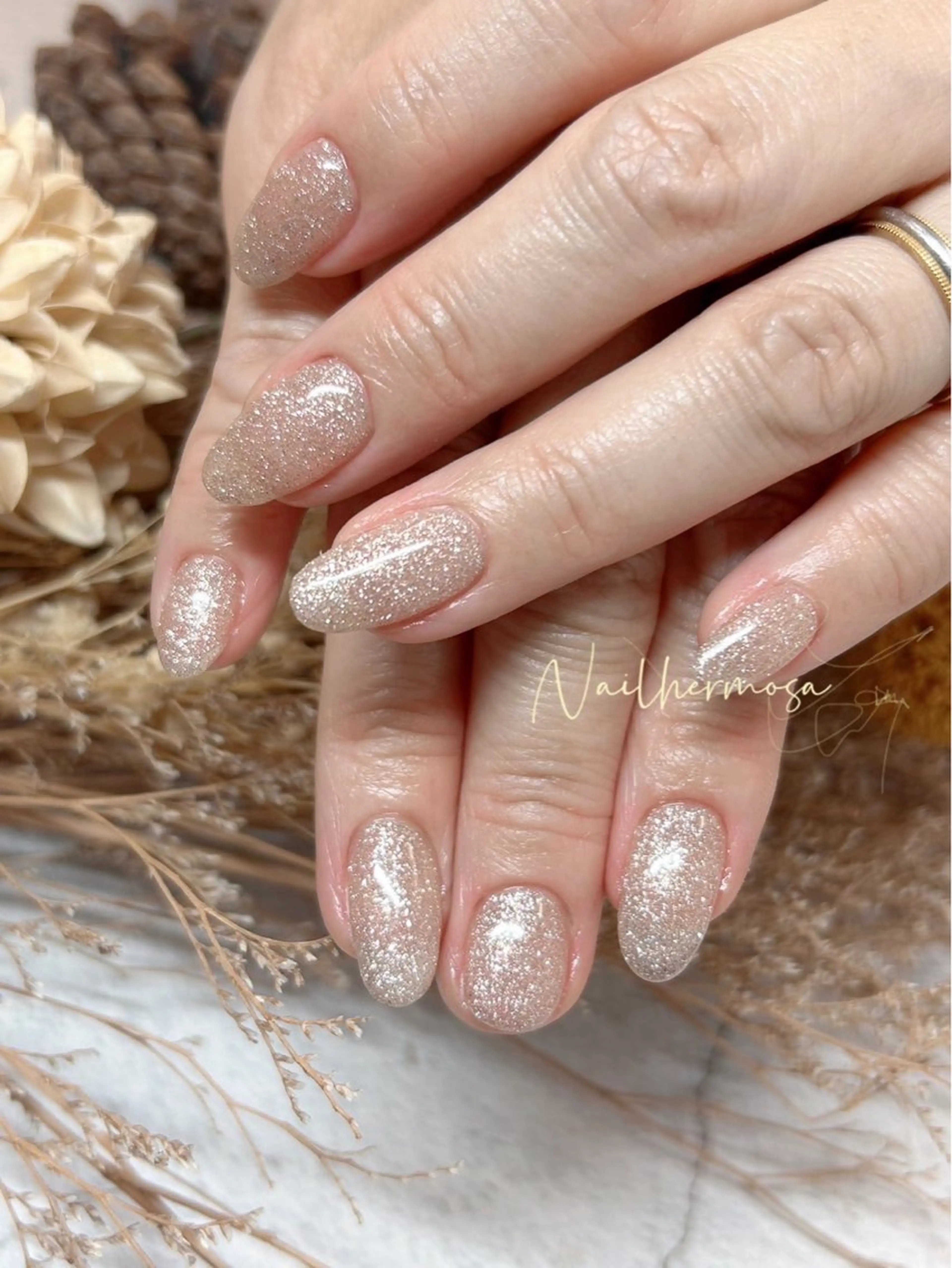 ネイル 長さ出し フラッシュネイル フットネイル ジェルネイル マグネットネイル ハンドネイル エルモサ YURIKAのネイルデザイン