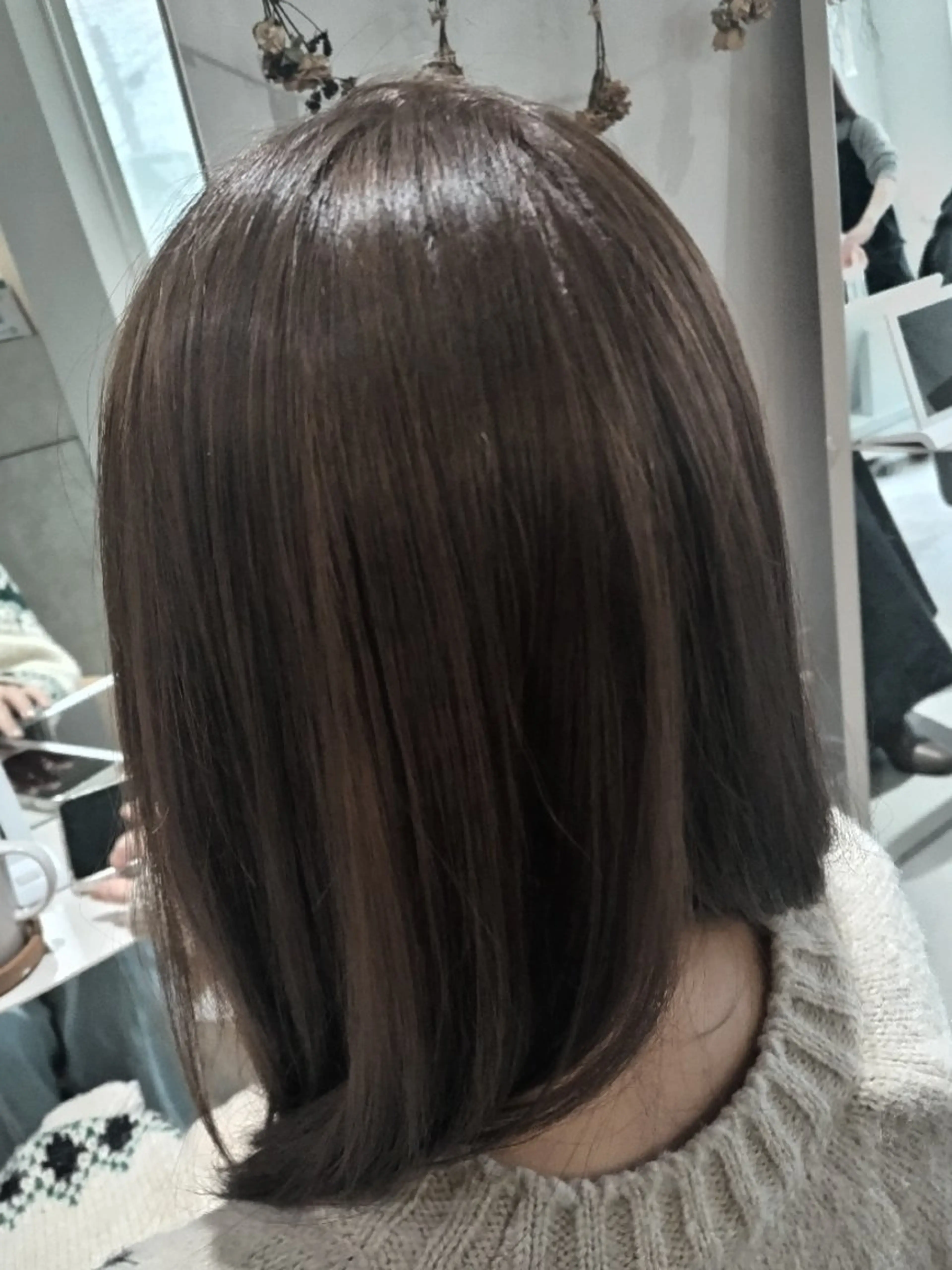 ロング カラー ベージュカラー ブリーチ 🌸花屋併設🌸石垣 友基のヘアスタイル