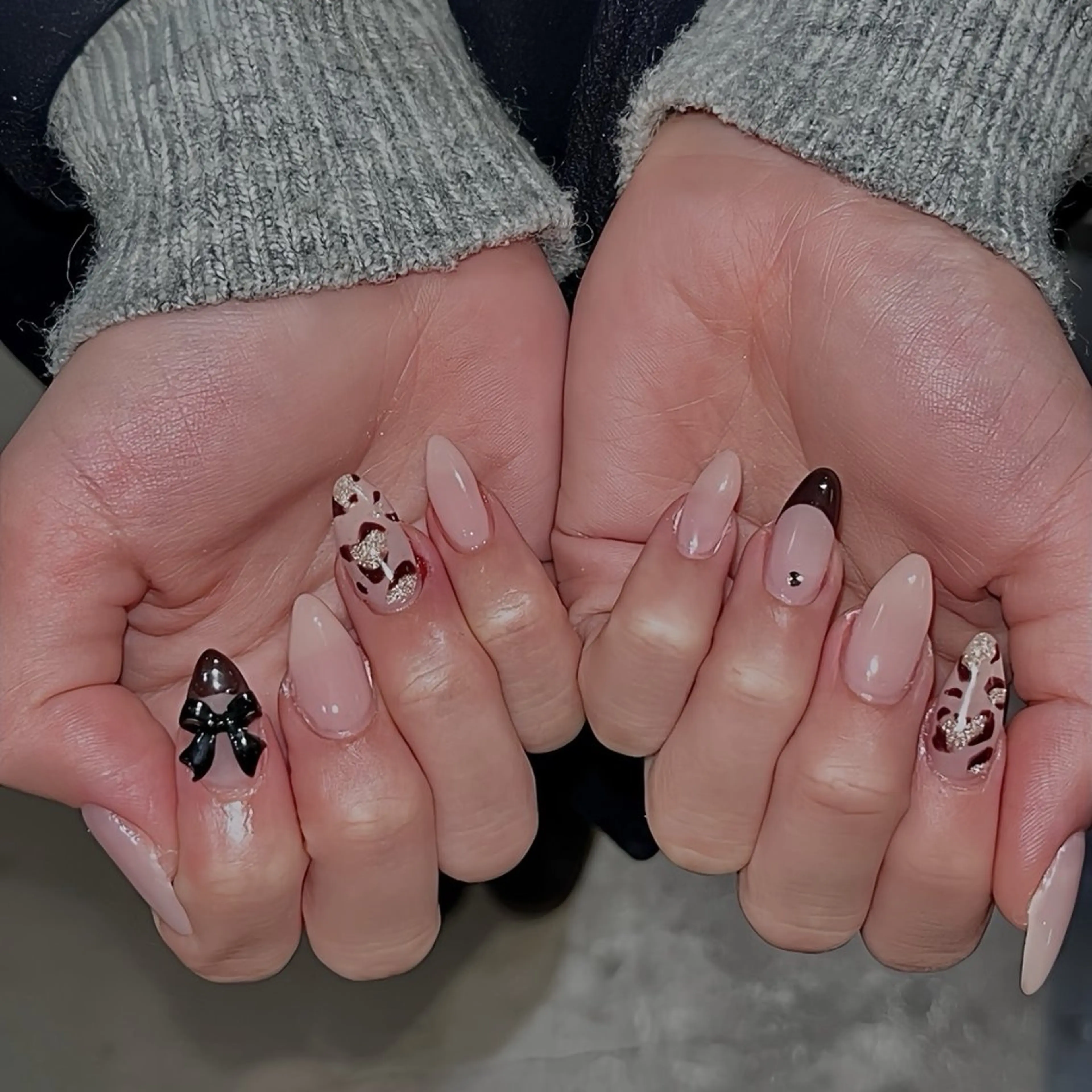 ネイル アニマル柄 ハンドネイル LABEL TAKARAのネイルデザイン