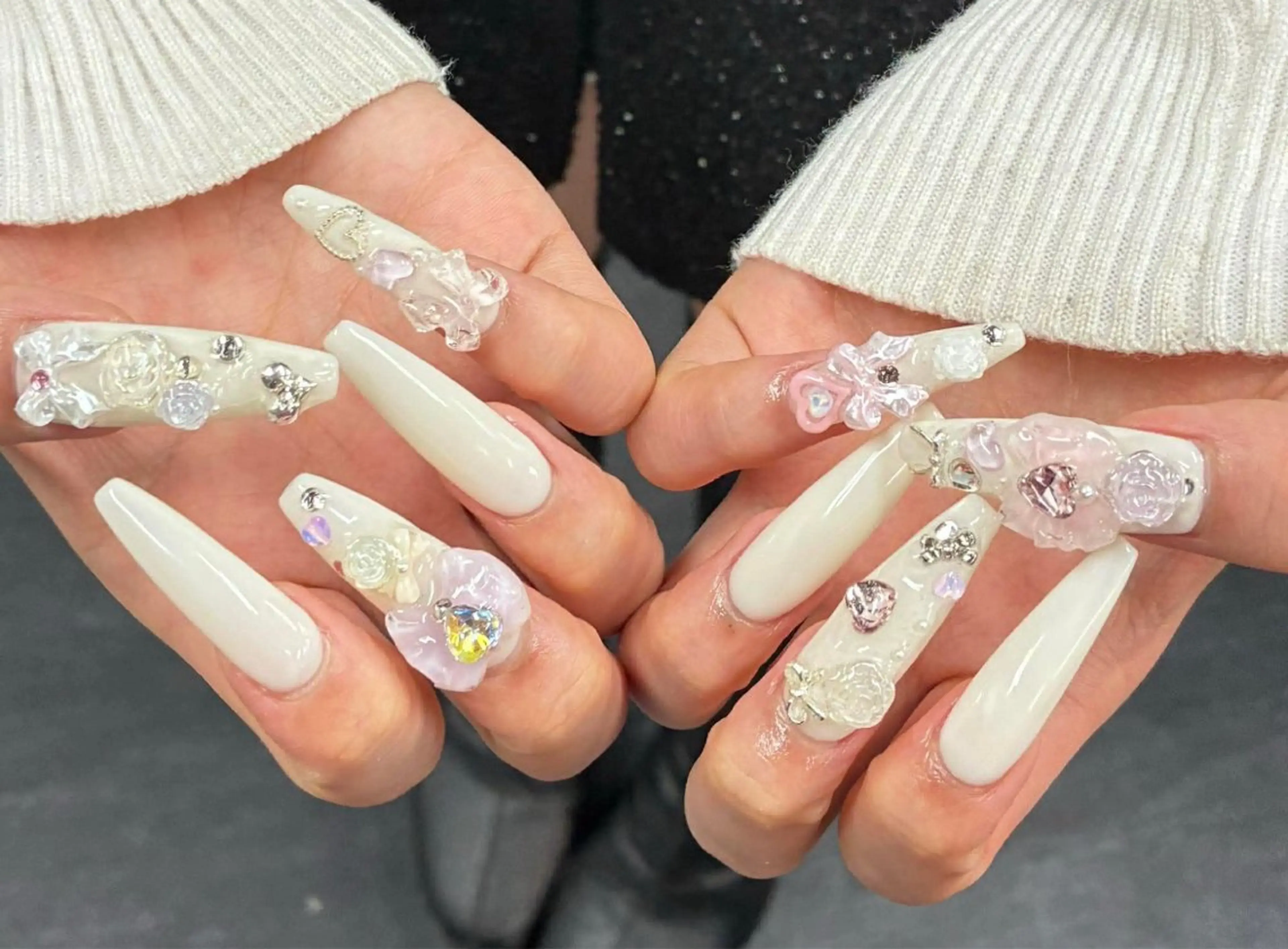 ネイル 韓国ネイル 持ち込み ニュアンスネイル ネイルチップ ハンドネイル Tini ANA.CHUOのネイルデザイン